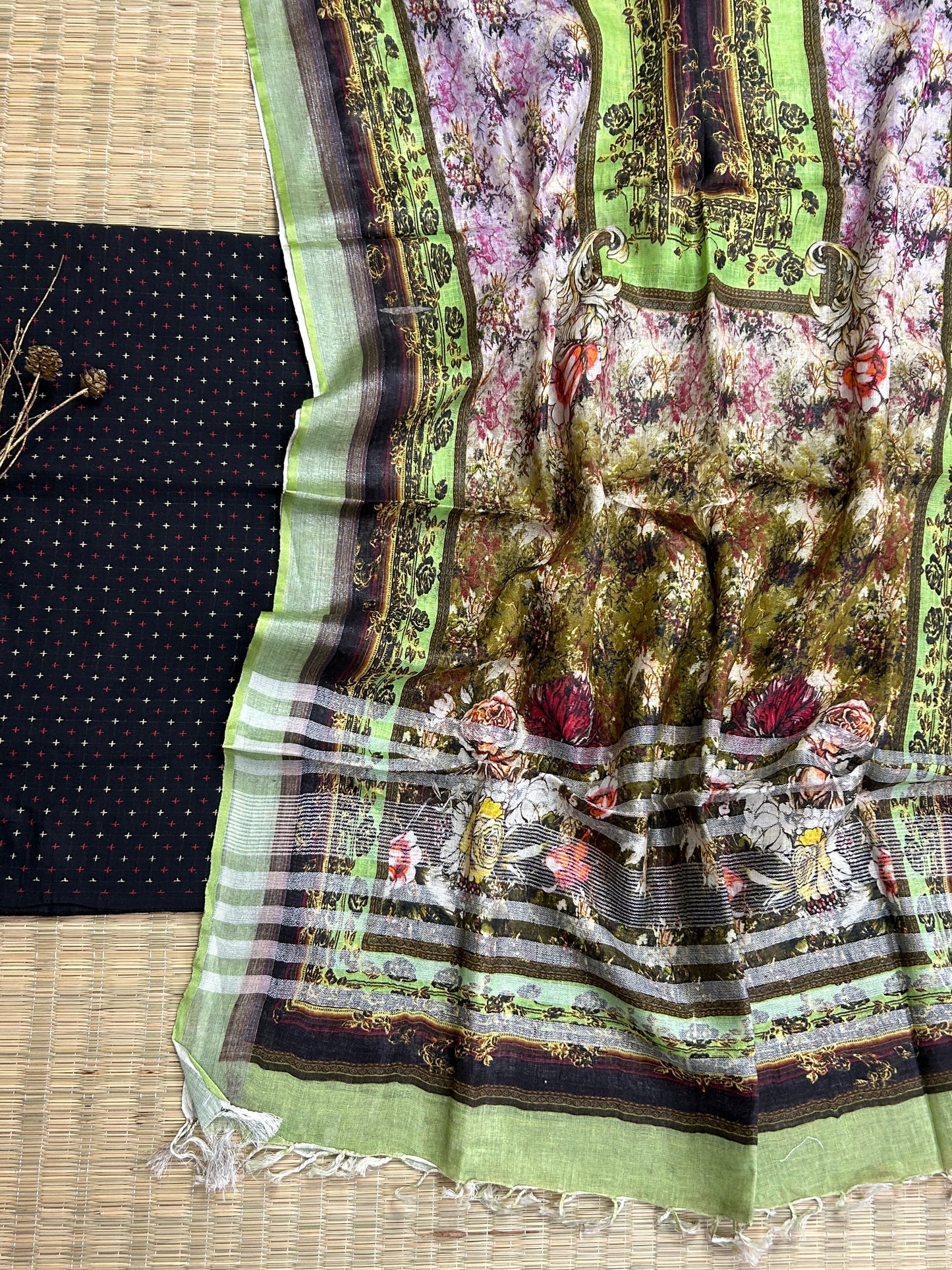 Handloom Cotton Weaving Bootis Top with Linen Dupatta