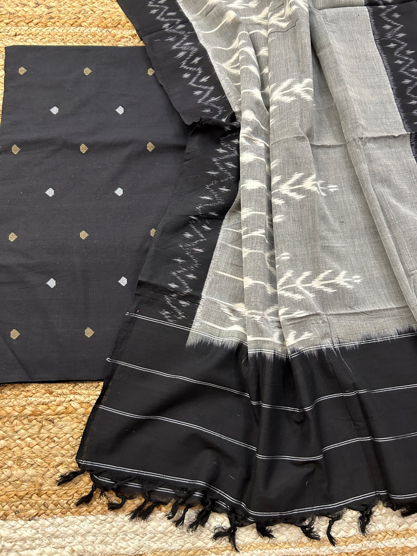 Handloom Cotton weaving booti Top with Ikat Cotton Dupatta
