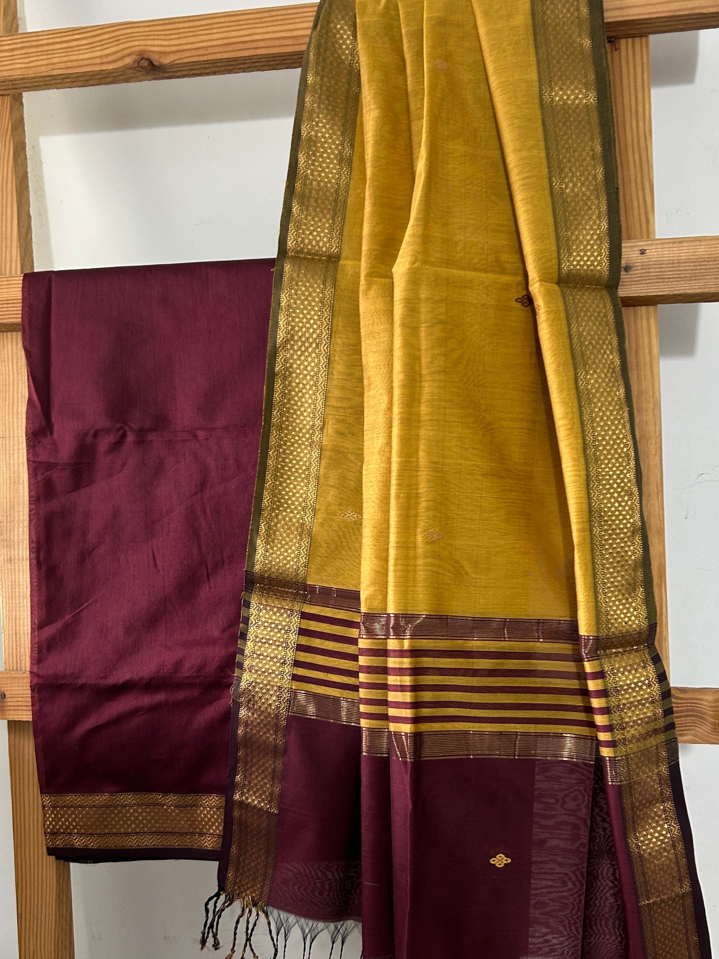 Maheshwari Silk Cotton 2 pc Dress Material
