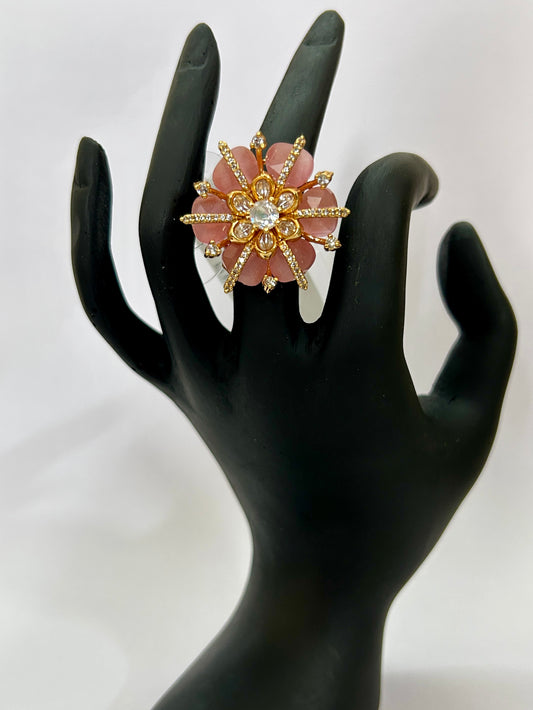 Cocktail Finger Ring