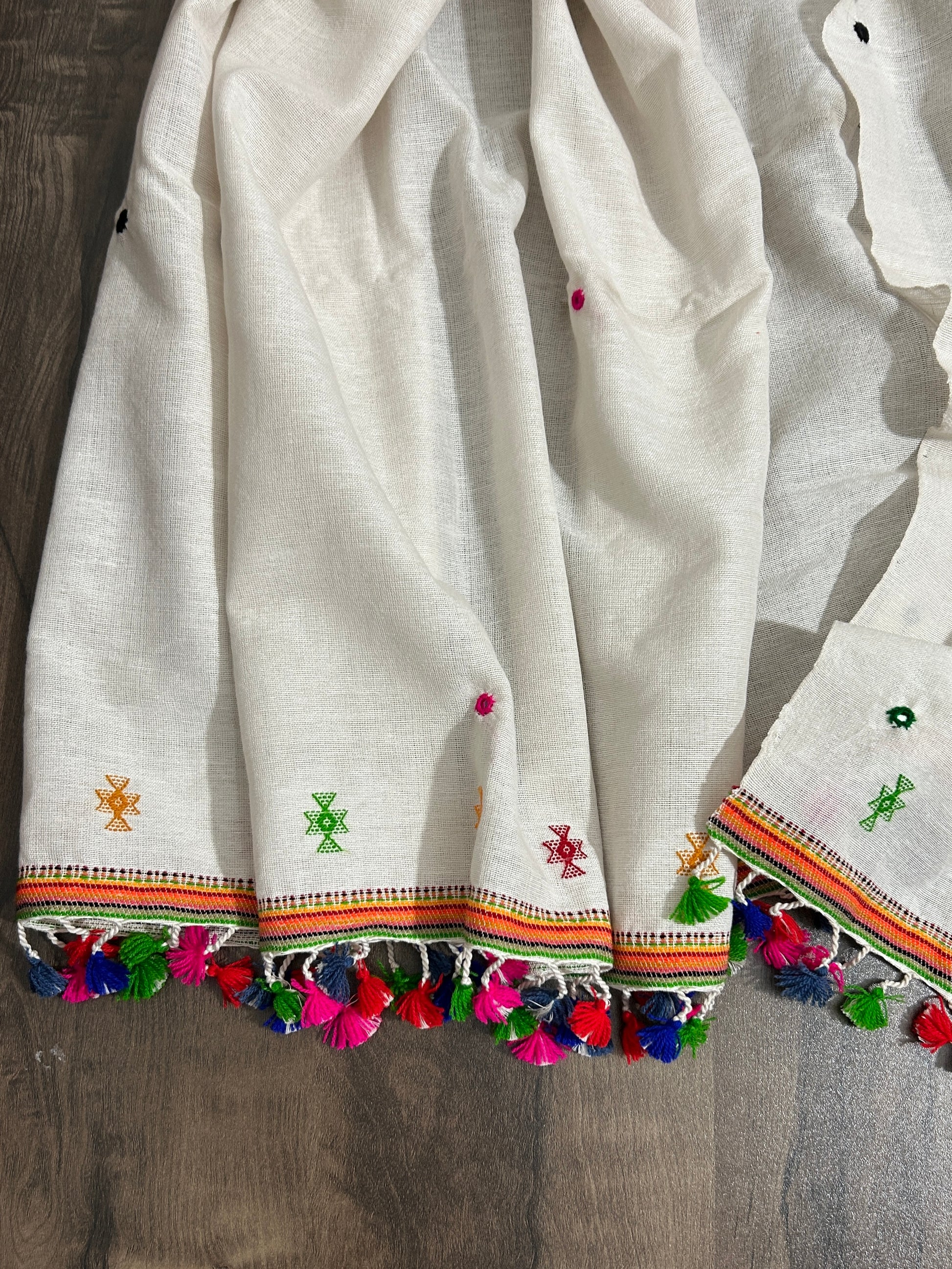 bhujodi cotton dupatta