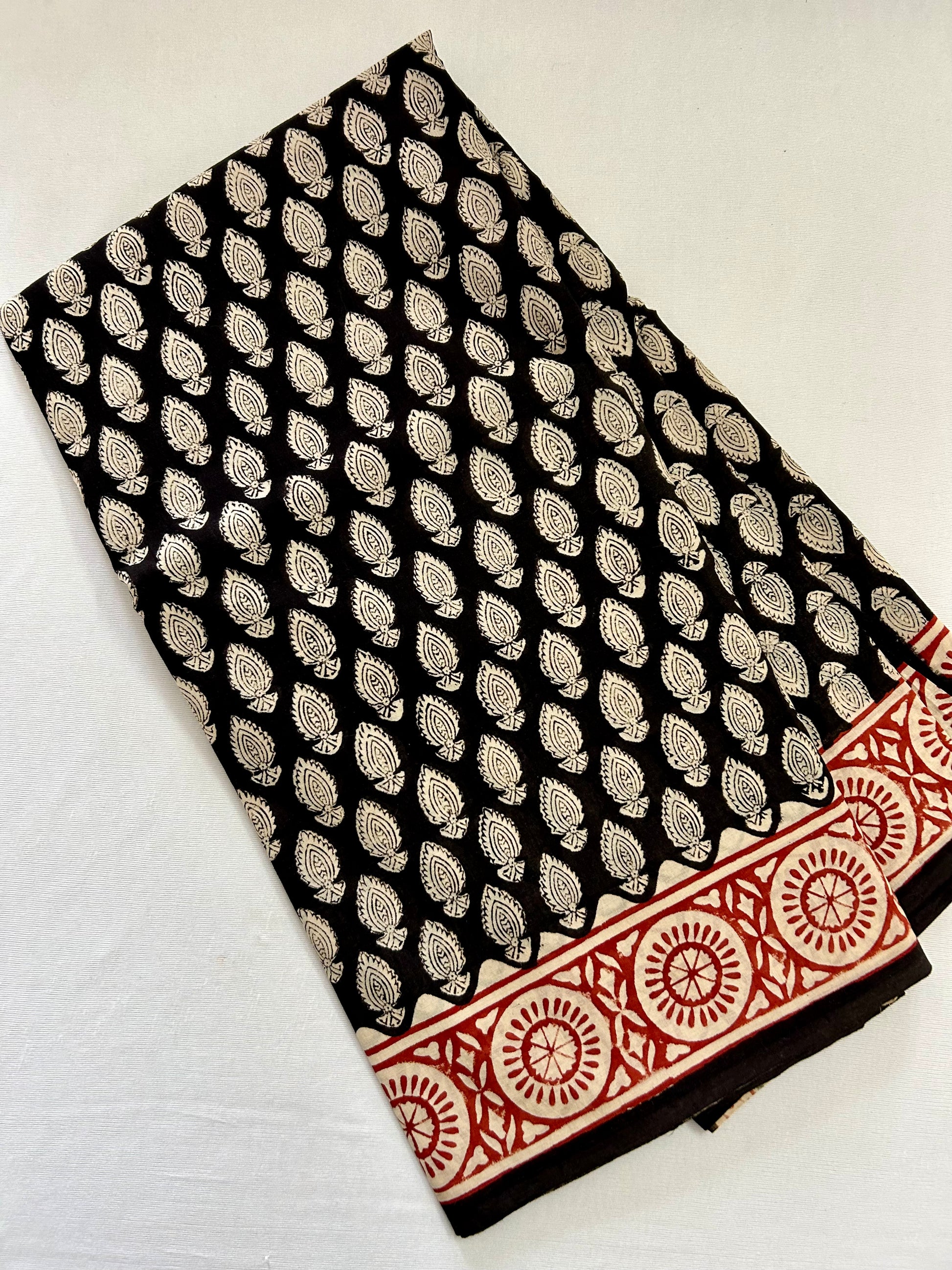 Hand BlockPrint Cotton Saree with Blouse