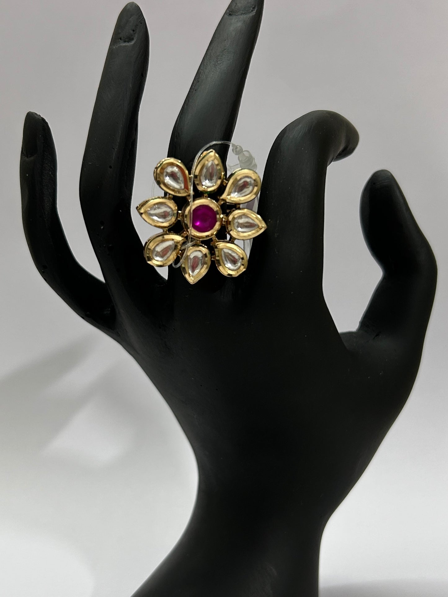 Kundan Cocktail Finger Ring
