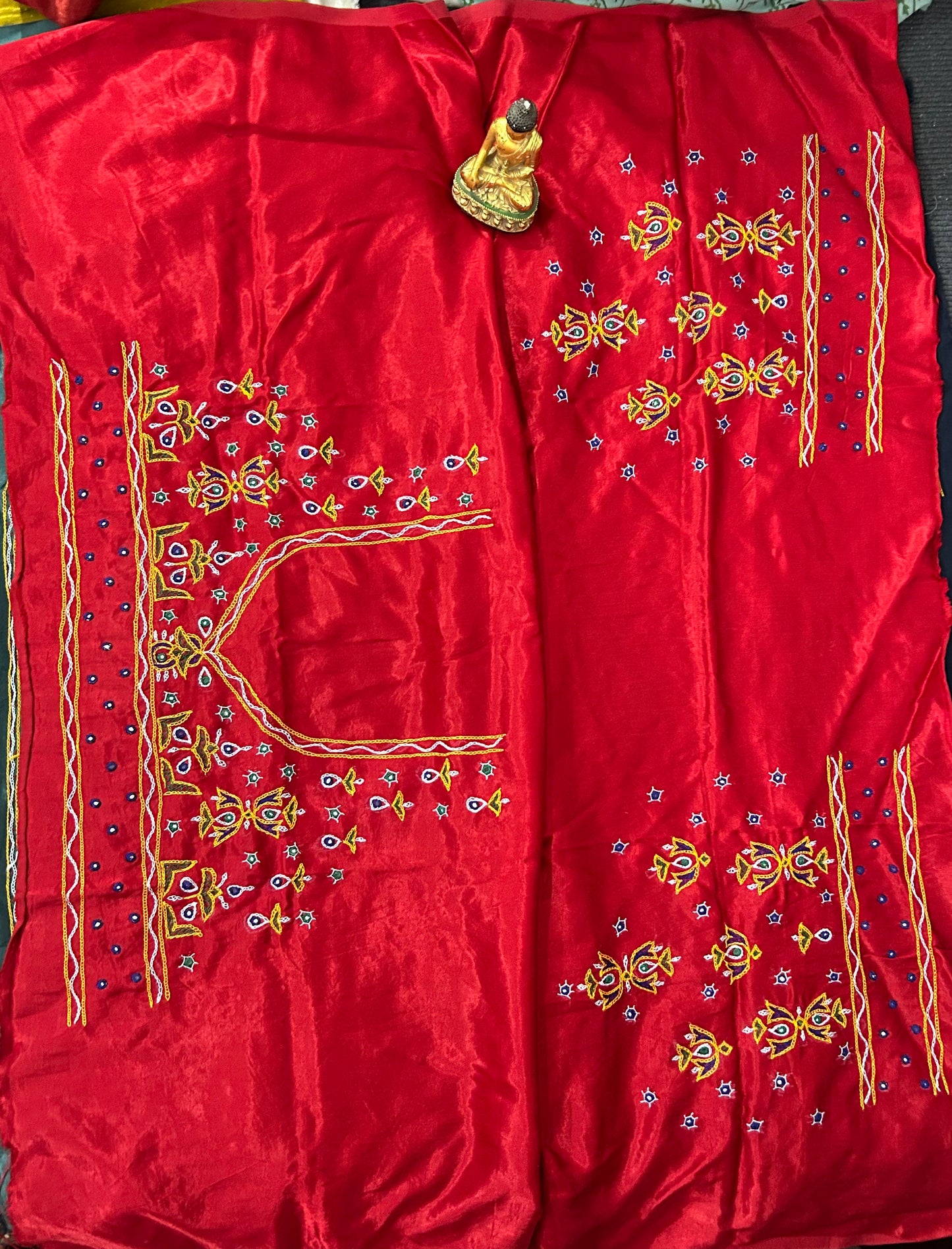 Kutchh Work Mashroo Silk Blouse Piece
