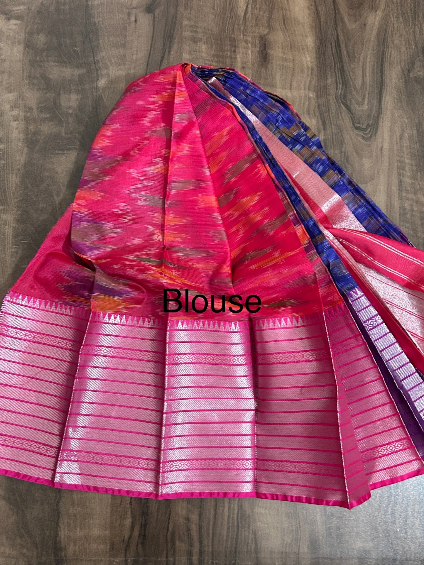 Mangalgiri Silk Saree with Contrast Blouse #