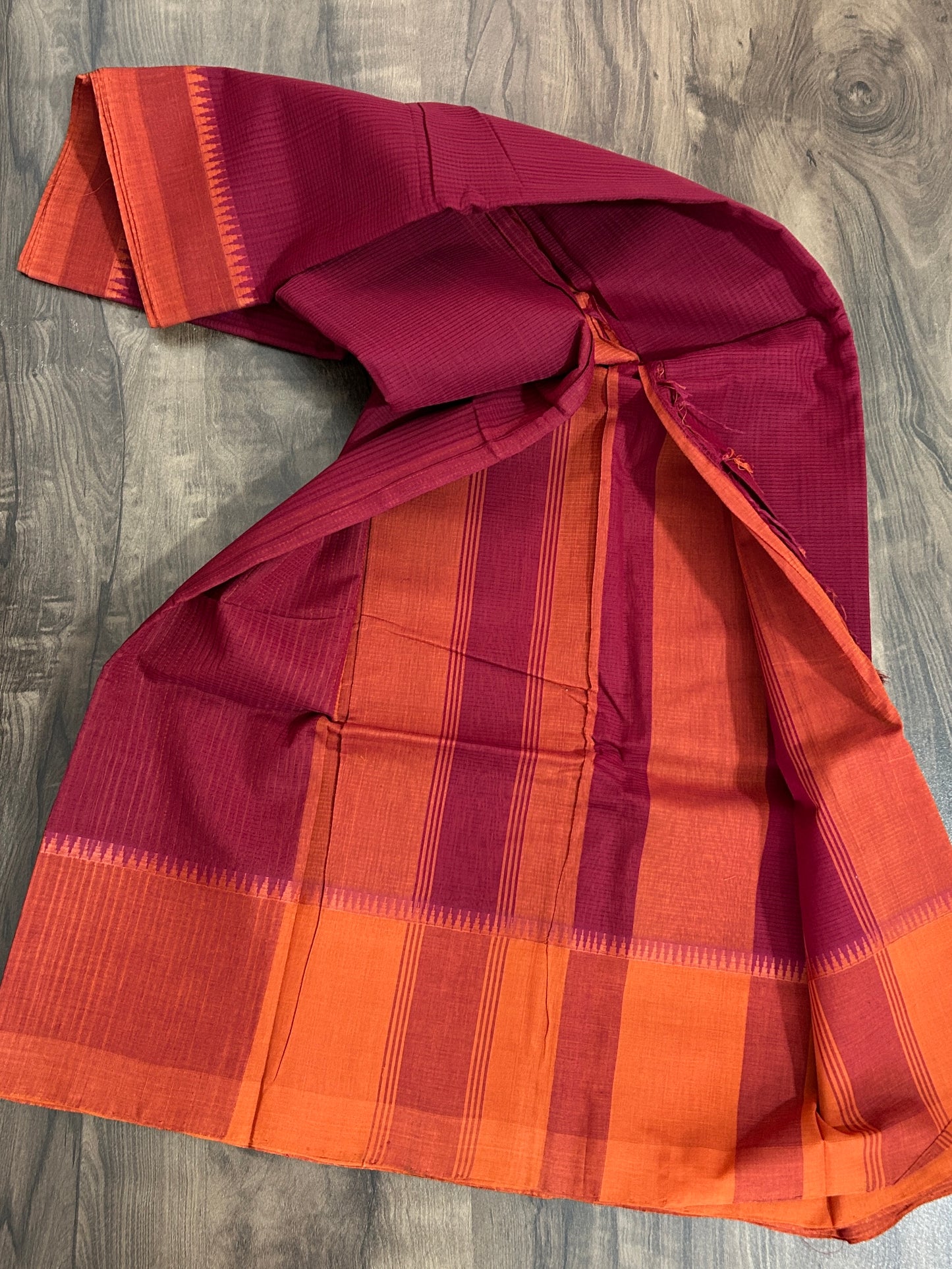 Mangalgiri Cotton Thread border Saree with Blouse