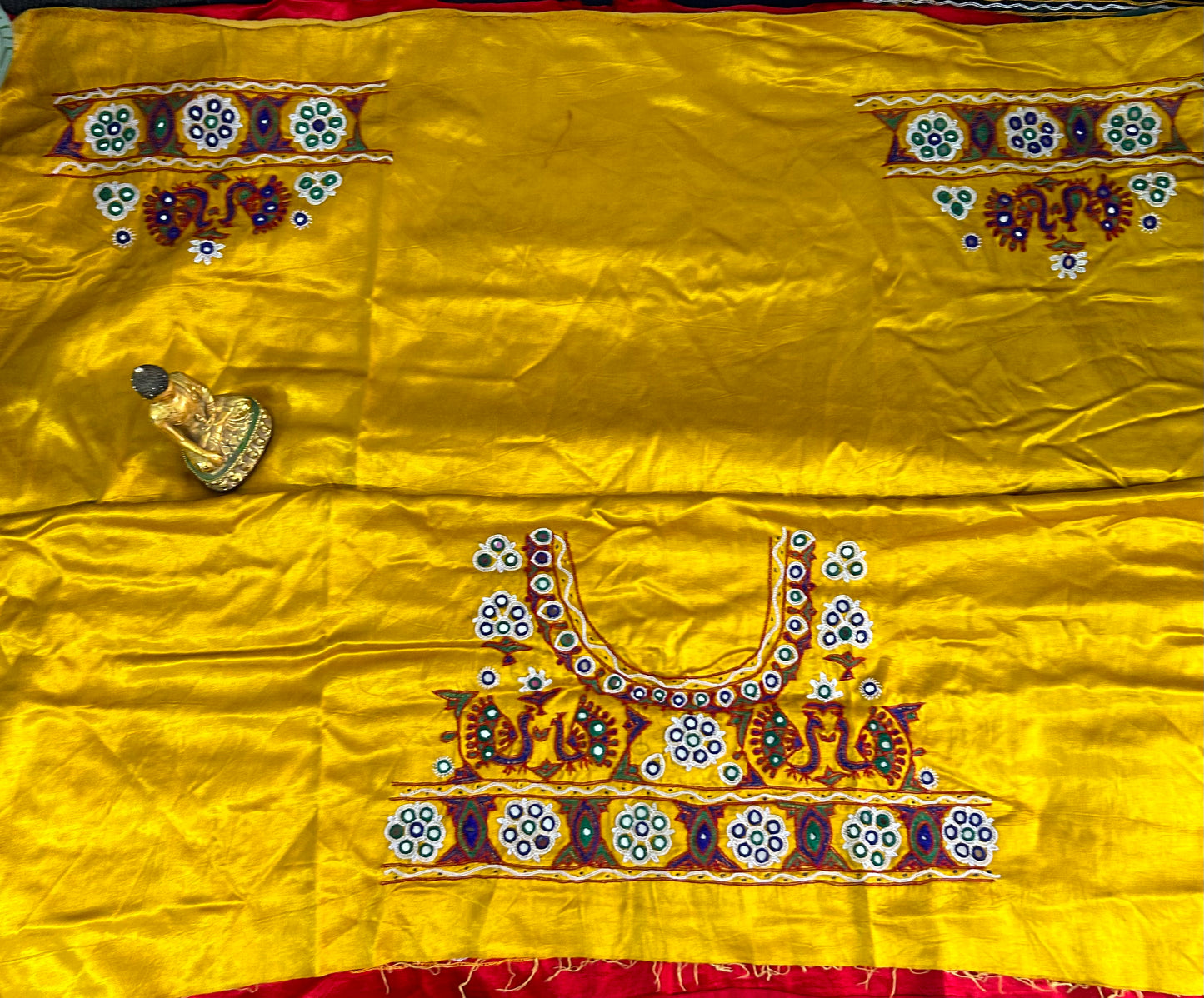 Kutchh Work Mashroo Silk Blouse Piece