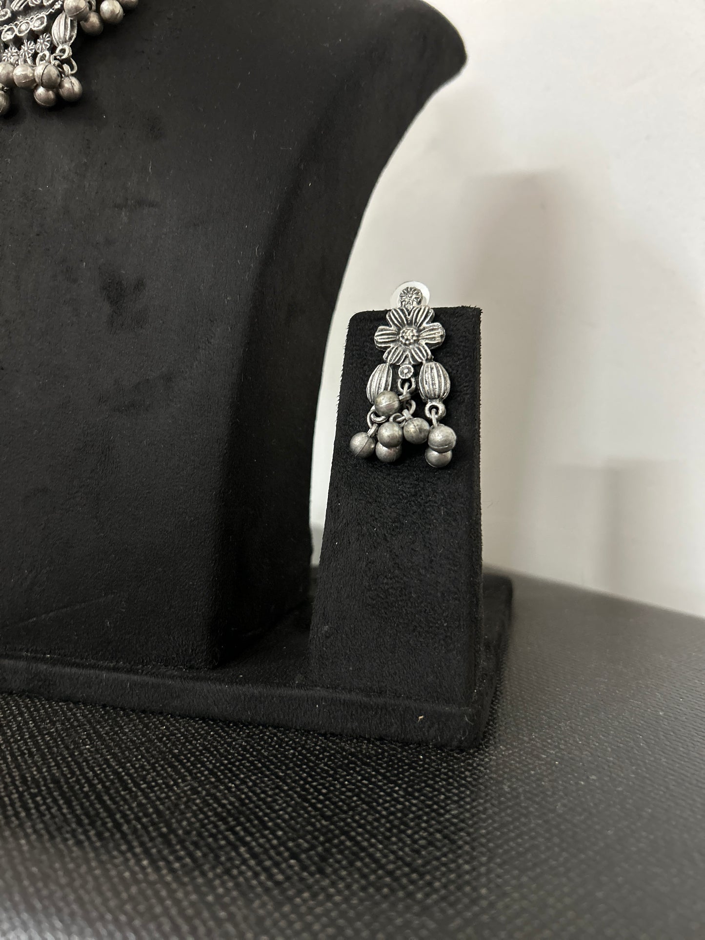 Oxidized Necklace with earrings