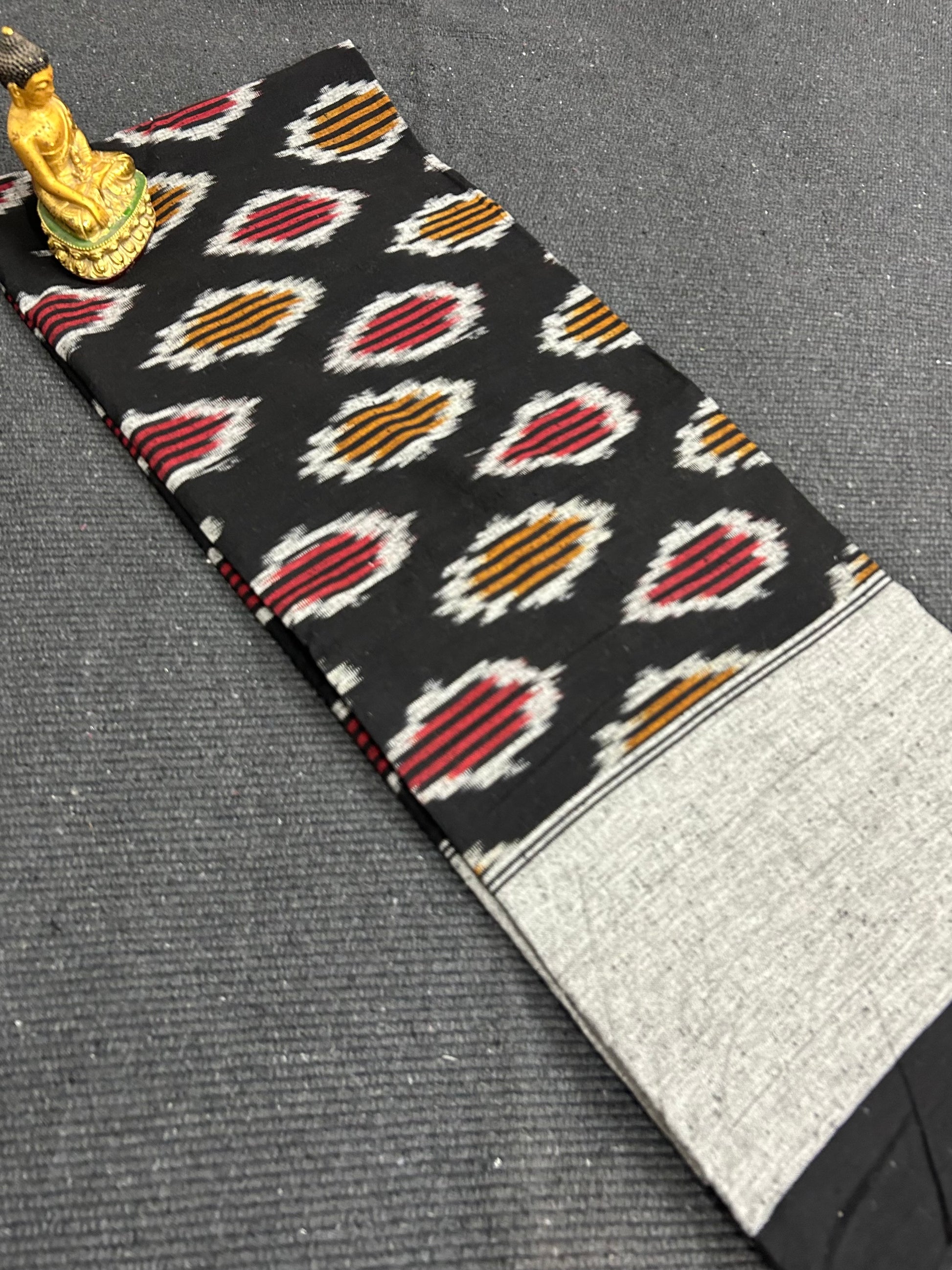 Ikat Single Bedsheet