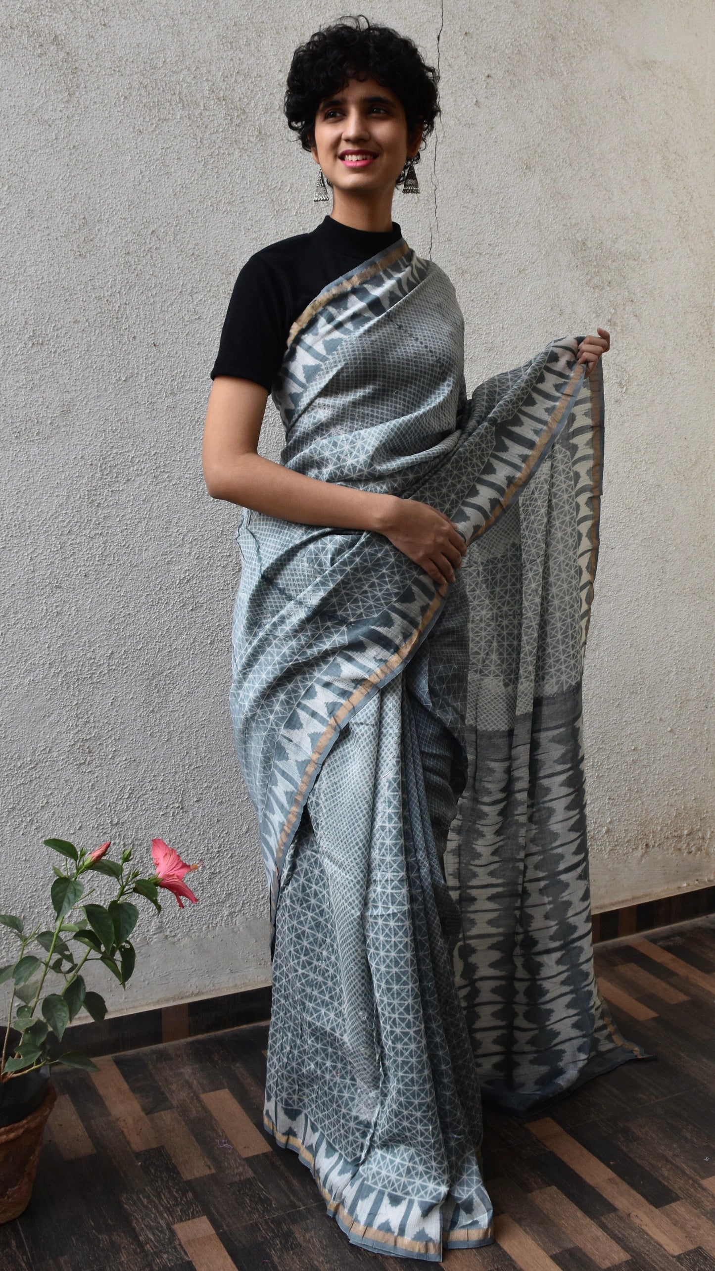 Authentic Nui shibori Chanderi Silk Saree with Blouse