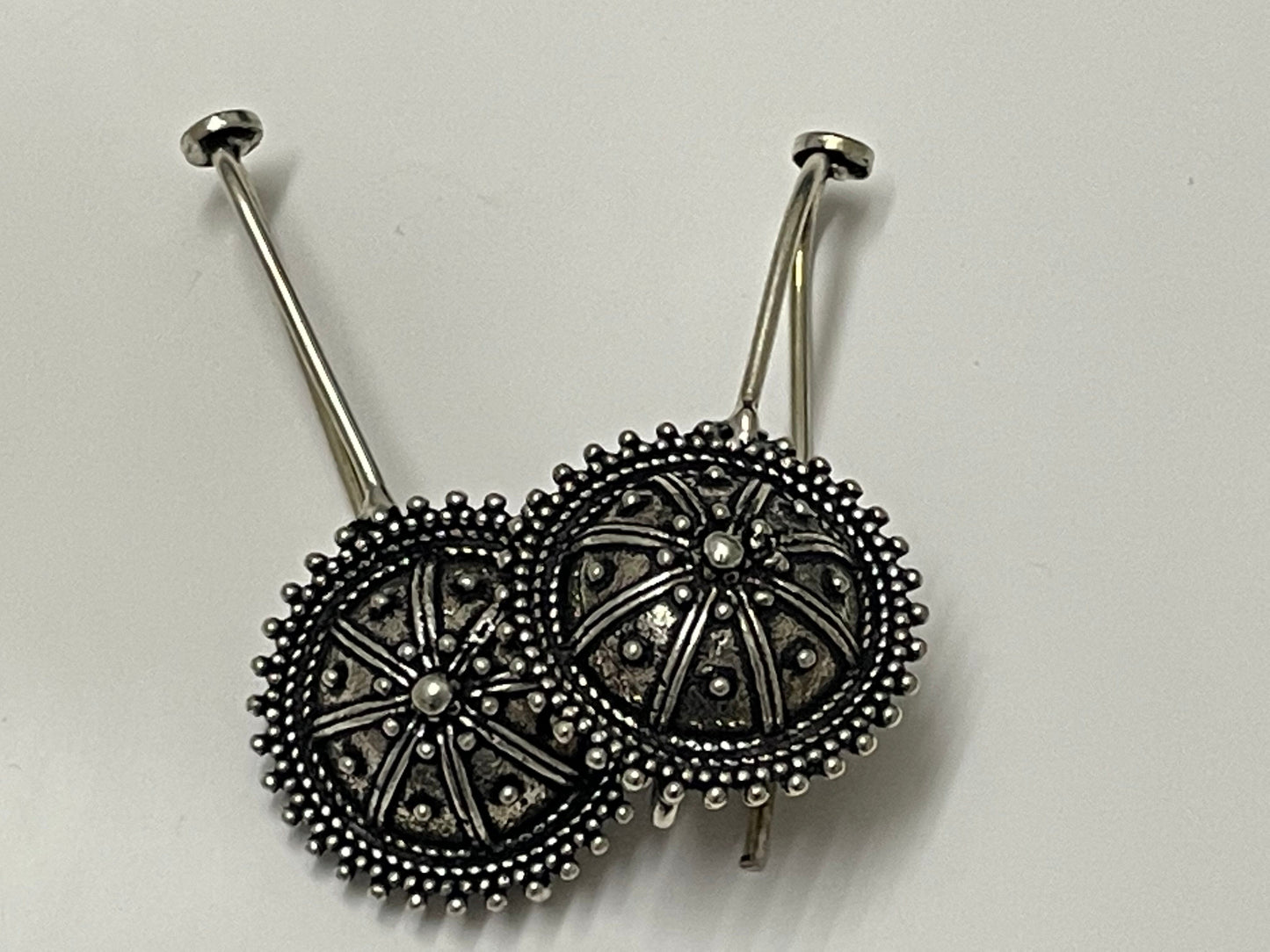 Designer Metal Bugudi