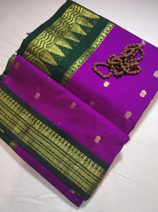 Gadhwal Cotton Saree with Contrast Blouse