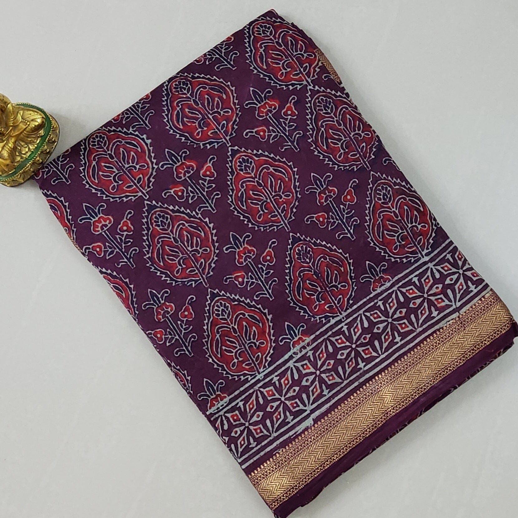 Maheshwari Silk Saree with Gold Border