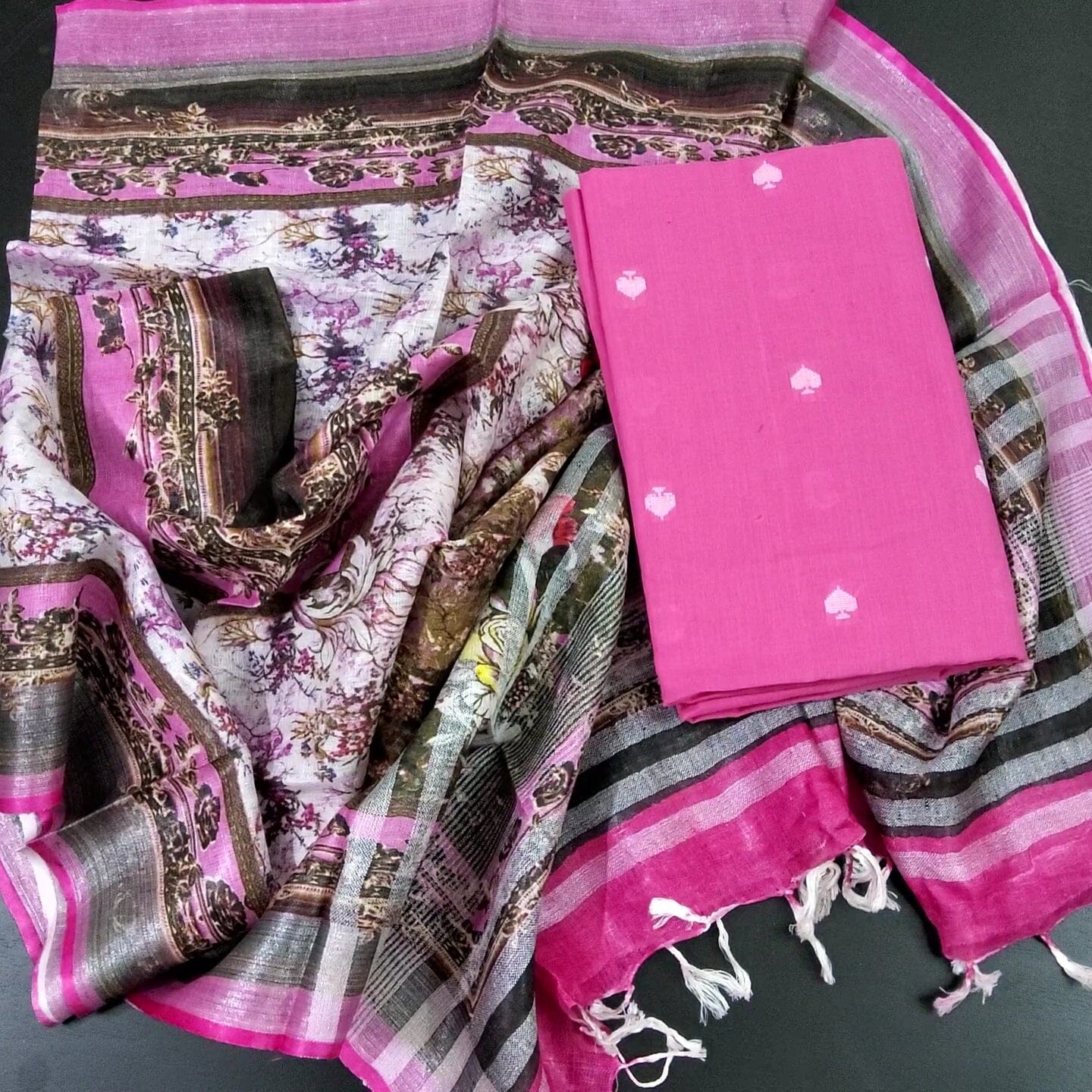 Handloom Cotton Top with Linen Dupatta