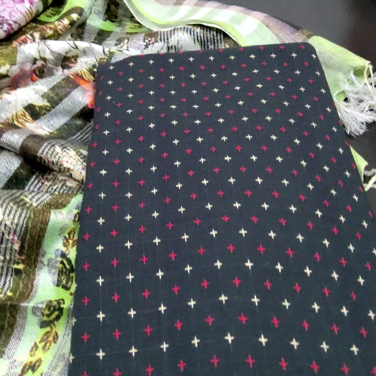 Handloom Cotton Top with Linen Dupatta