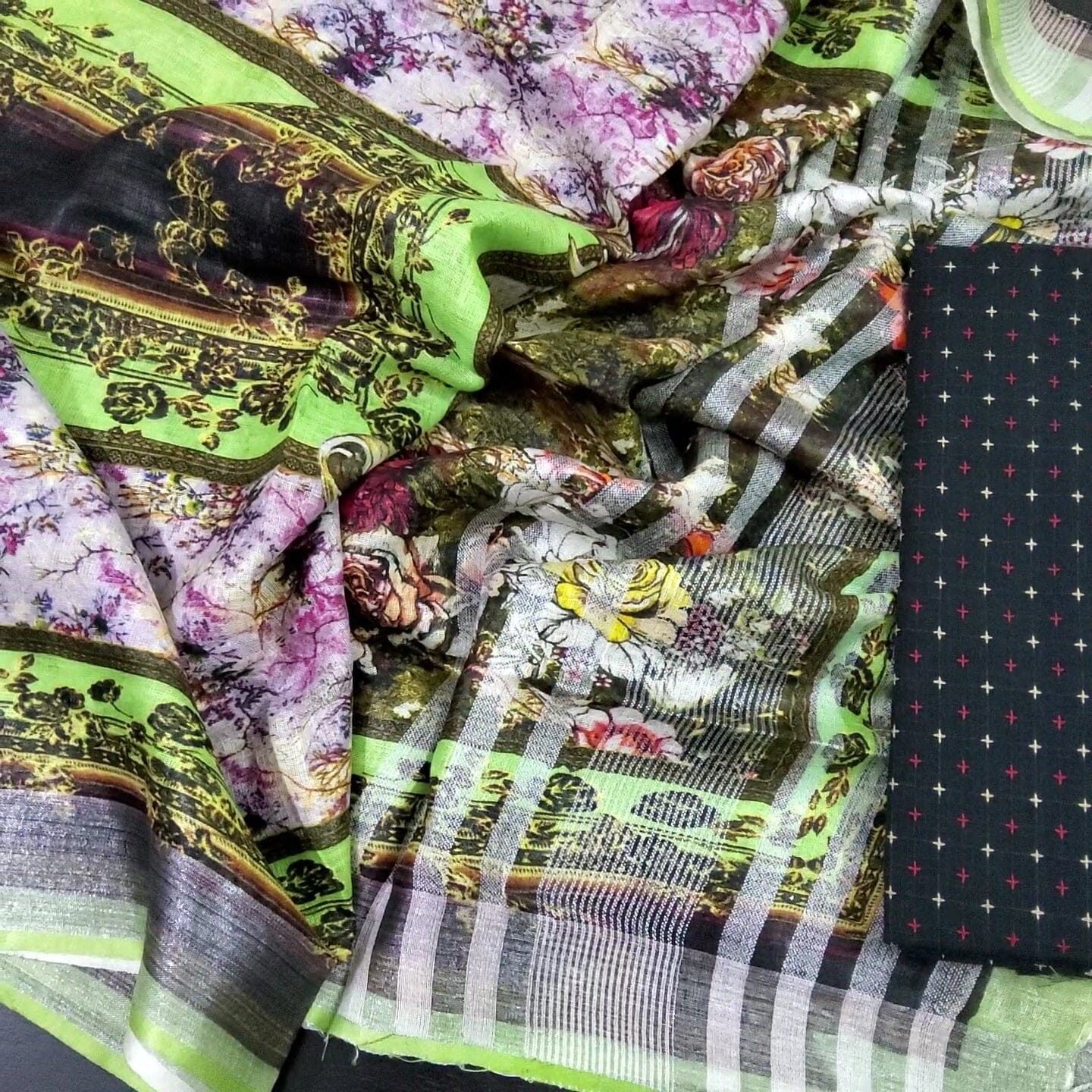 Handloom Cotton Top with Linen Dupatta