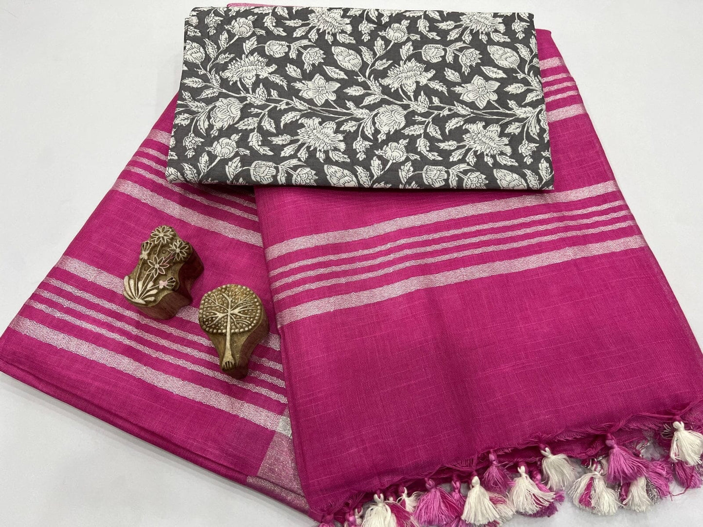 Linen Saree with extra BlockPrinted Blouse