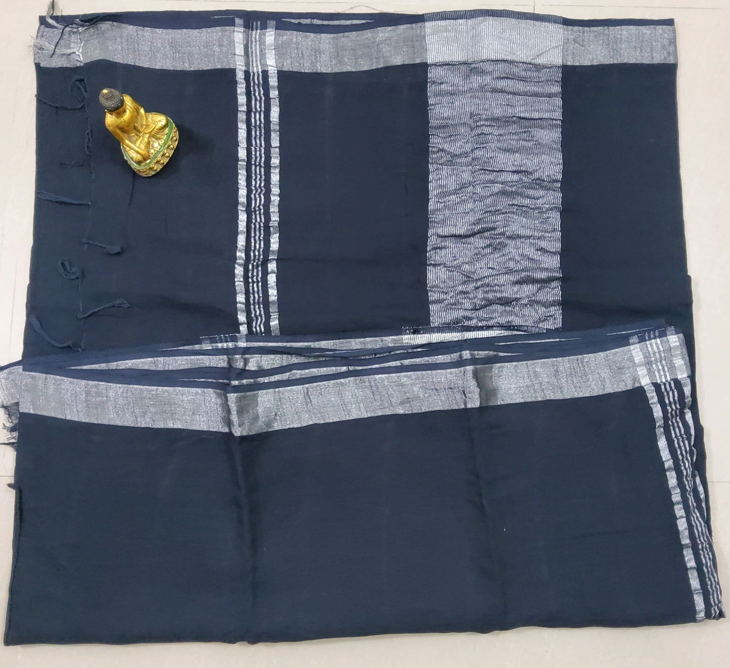Linen slub Cotton Saree with Silver zari Border