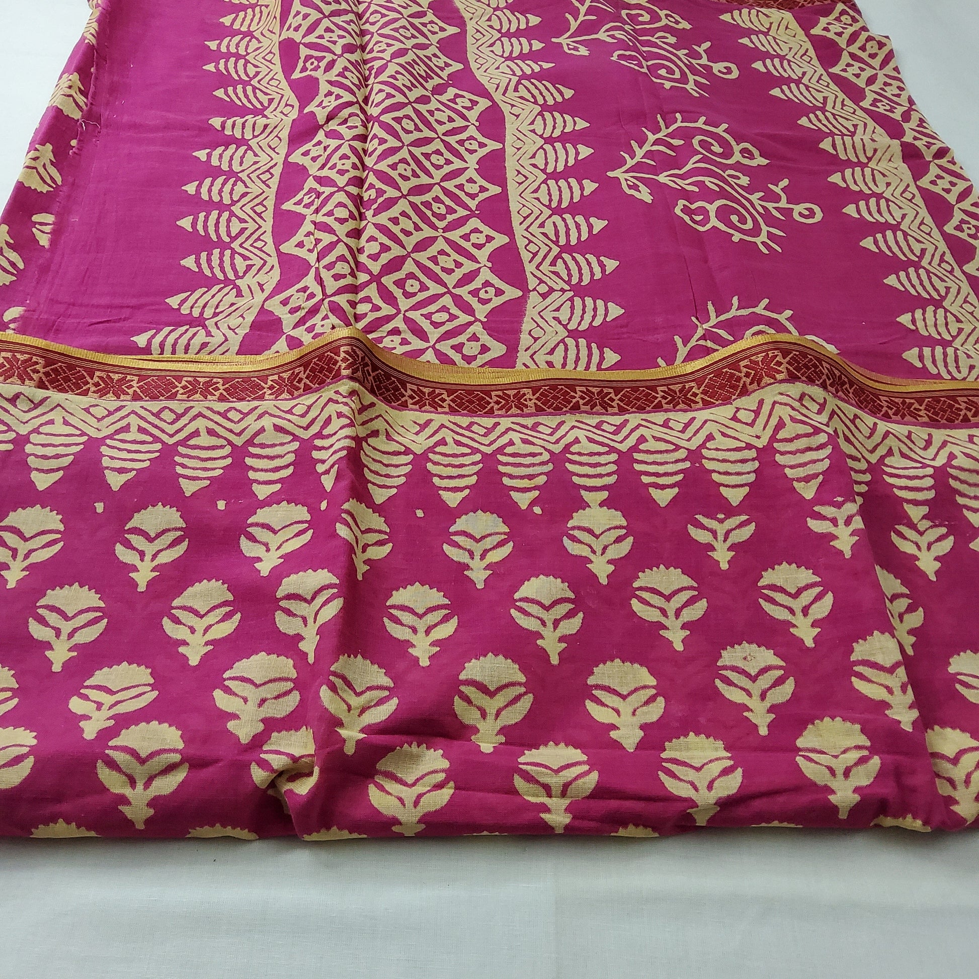 Maheshwari Cotton Hand Block Printed saree with Maheshwari Border