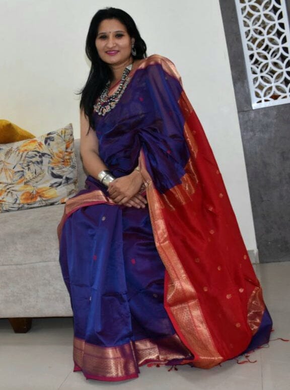 Maheshwari Silk Cotton Sarees with All Over Bootis