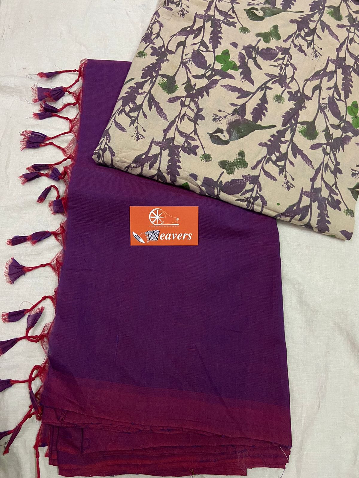 Mangalagiri Hand Woven Cotton Saree with extra Blouse