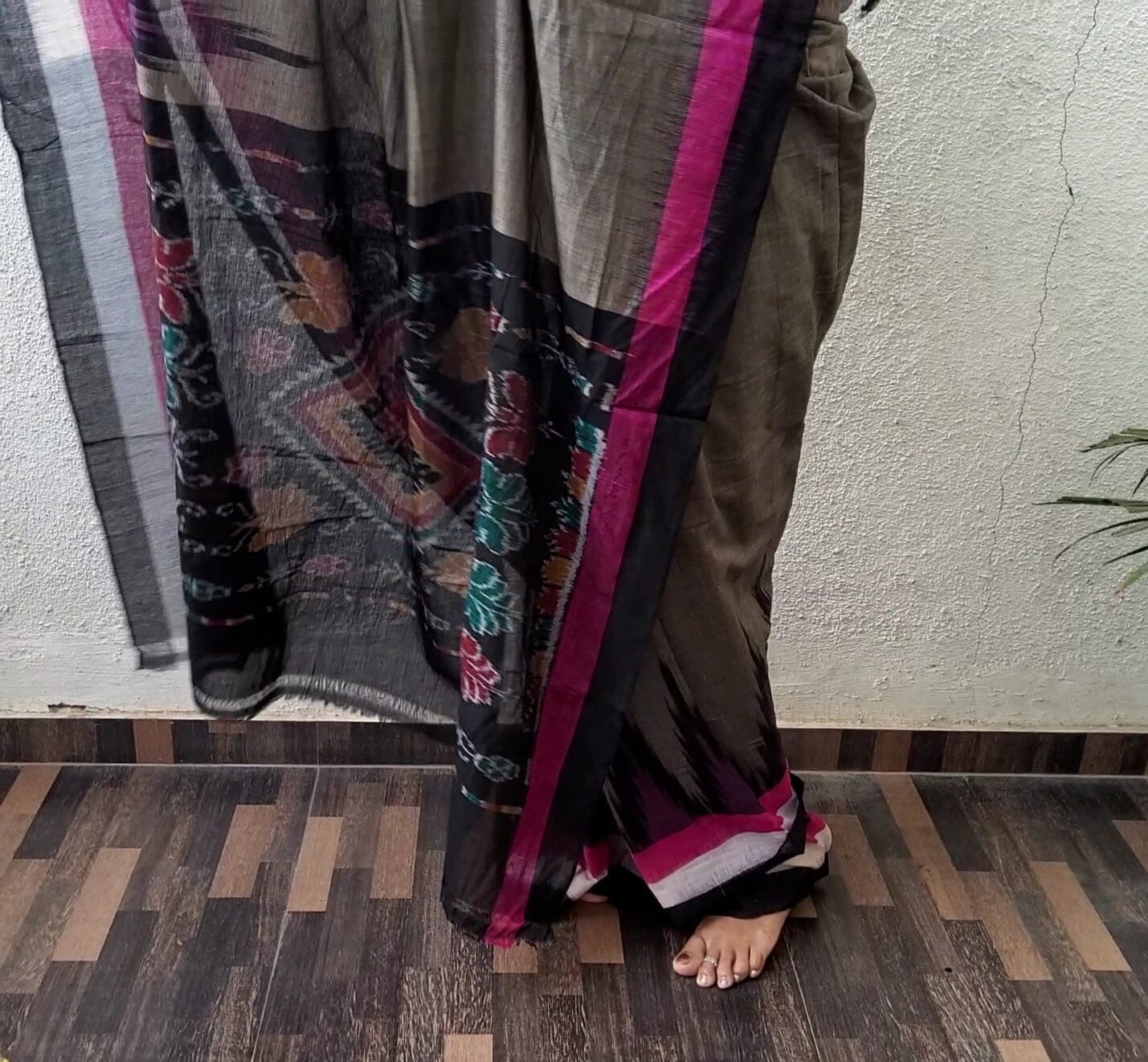 Ikat Hand Woven Cotton Saree
