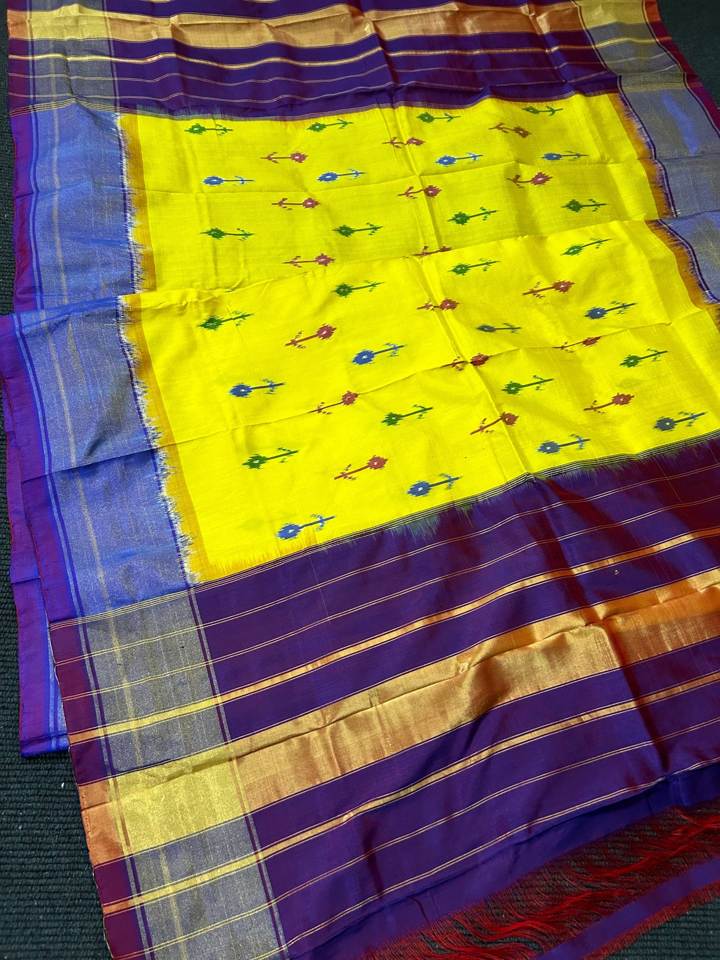 Pochampally Pure Silk Top Dupatta Set