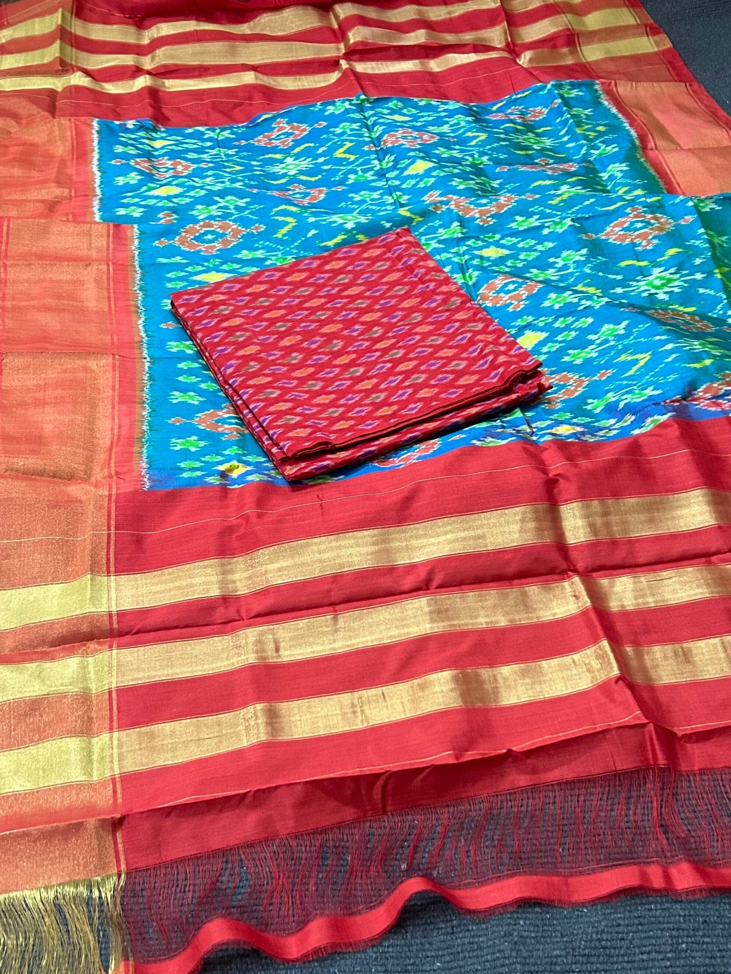 Pochampally Pure Silk Top Dupatta Set
