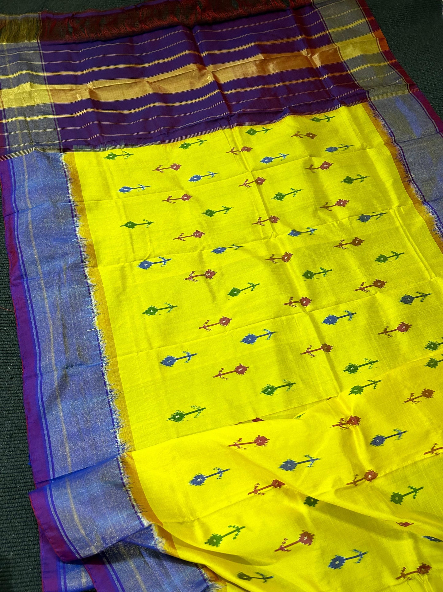 Pochampally Pure Silk Top Dupatta Set