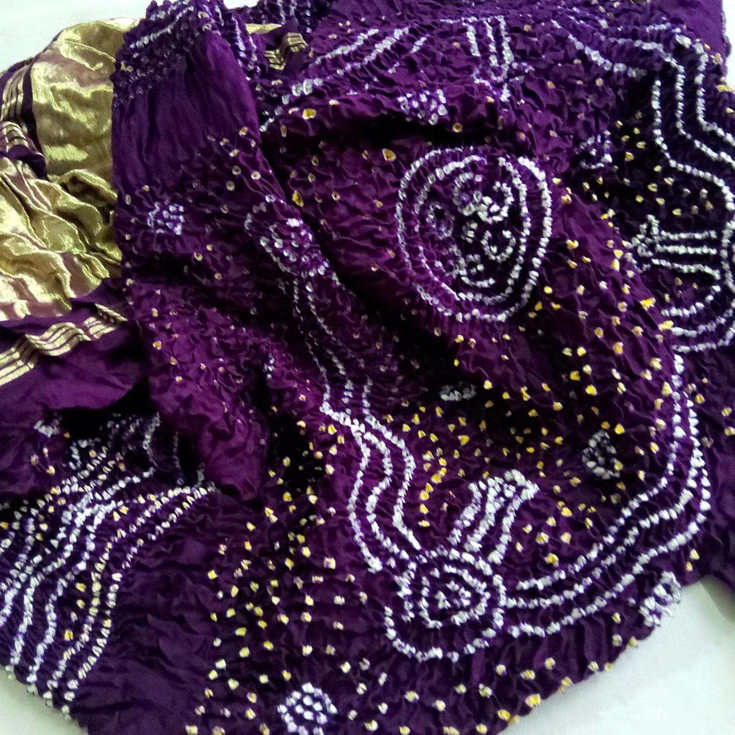 Pure Gajji Silk Bandhej dupatta with Lagdi Pallu