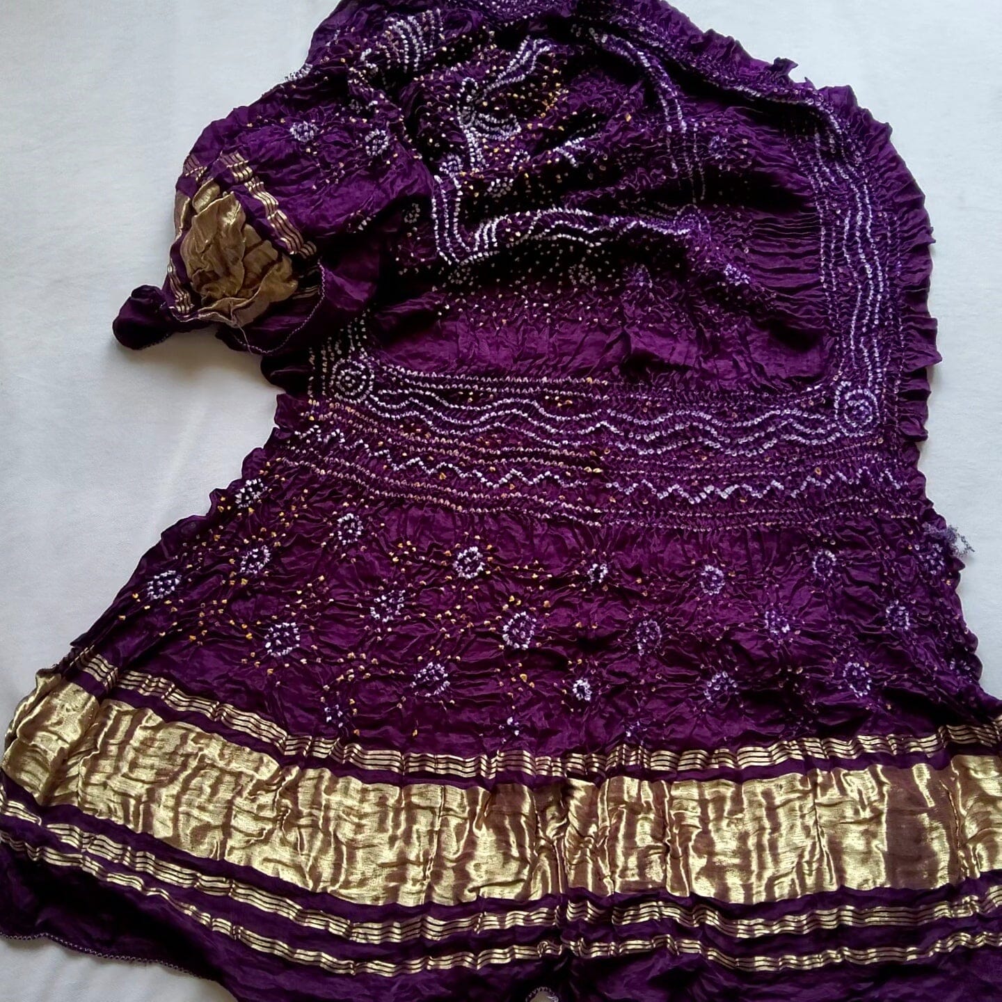 Pure Gajji Silk Bandhej dupatta with Lagdi Pallu