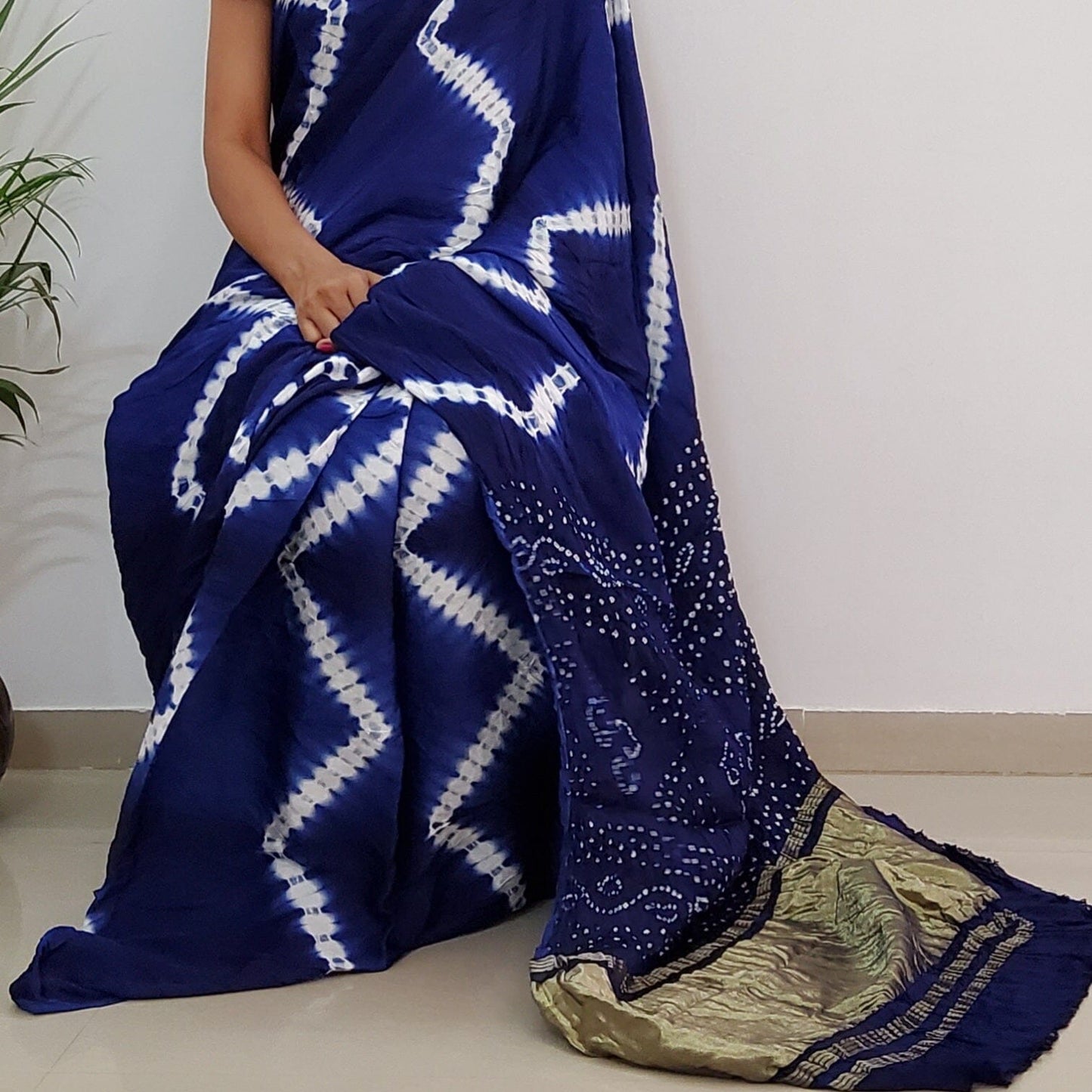 Shibori Modal Silk Saree with Tissue pallu