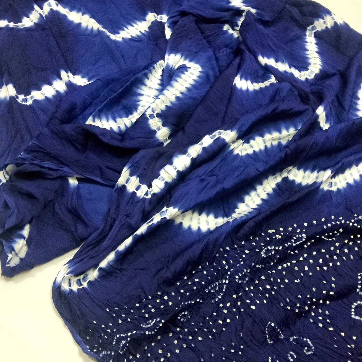 Shibori Modal Silk Saree with Tissue pallu