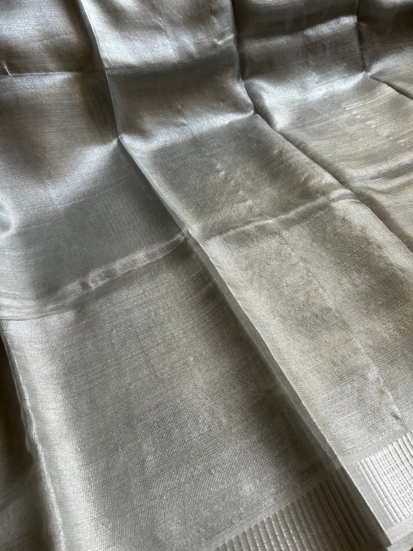 Tissue Linen Silver Handloom Saree with Blouse