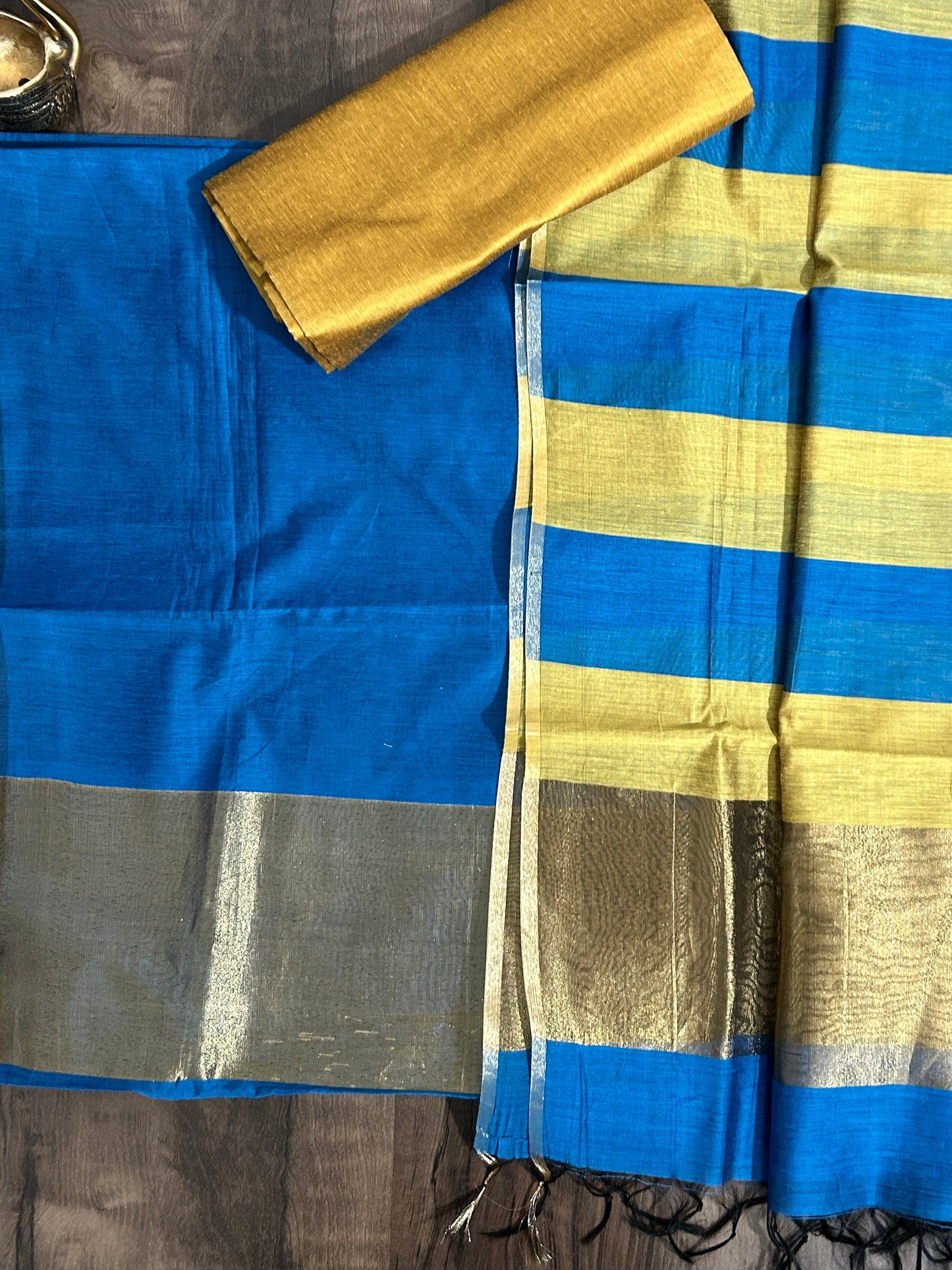 Maheshwari Silk Cotton Dress Material with Tissue pallu