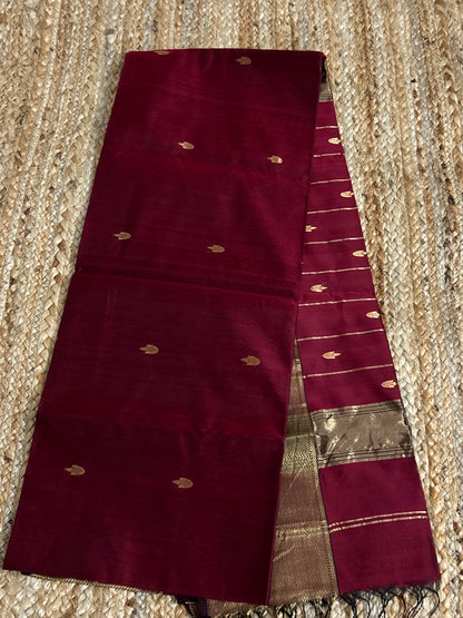 Maroon Maheshwari Silk Cotton Handloom Saree with Blouse