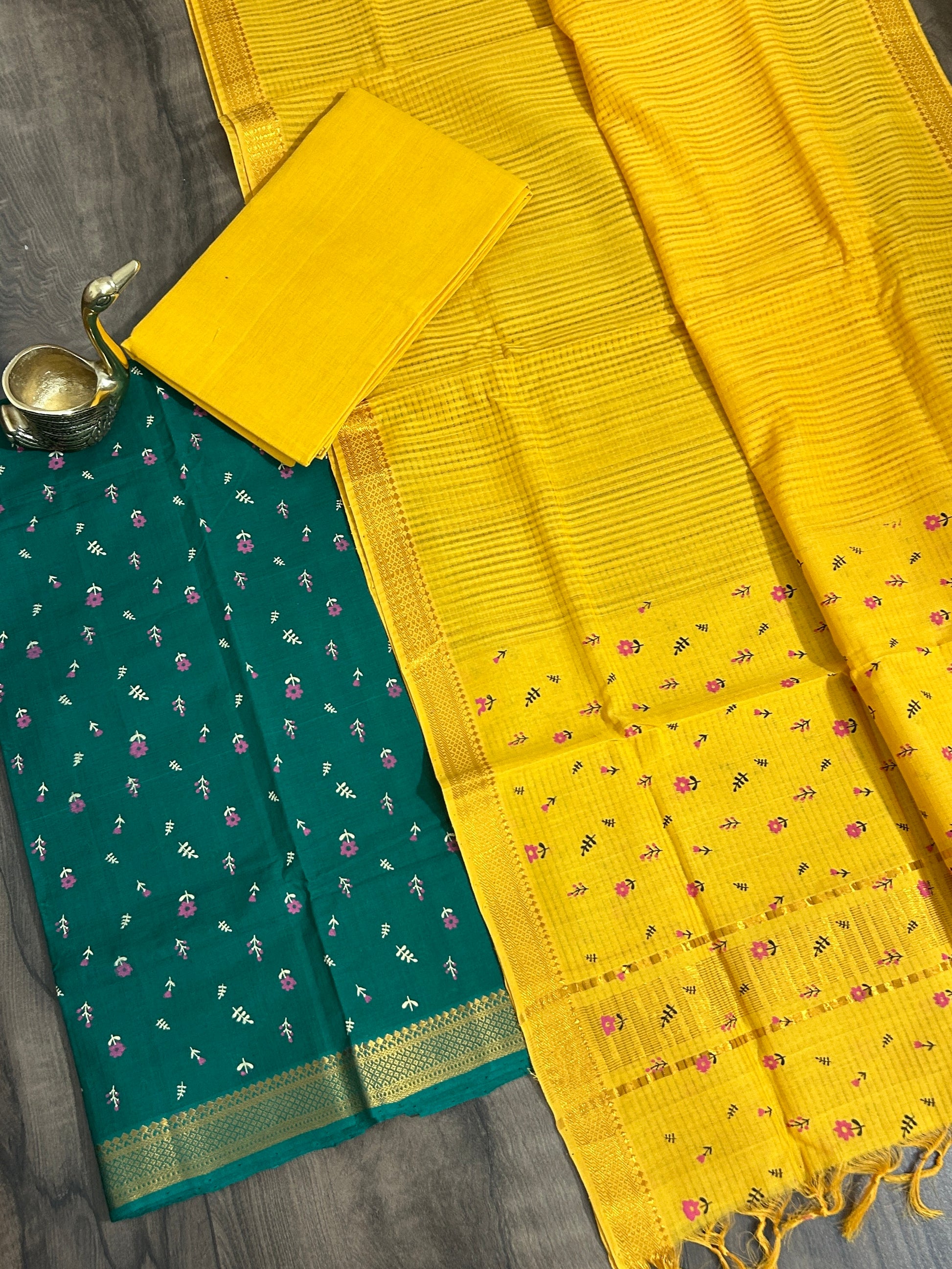 Mangalagiri Cotton Dress Material with zari border