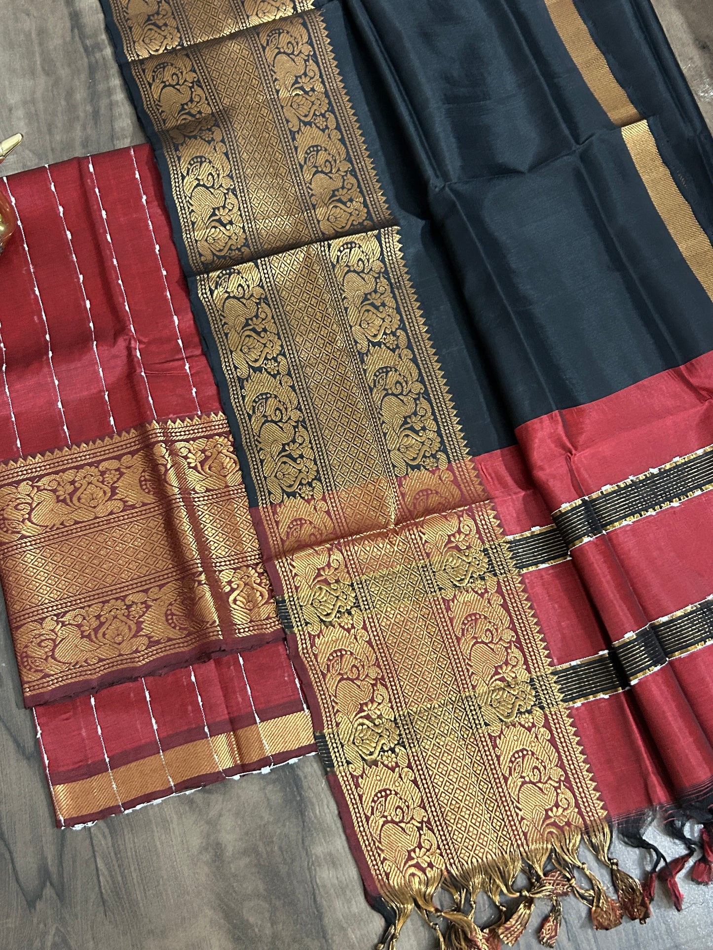 Mangalagiri Silk Dress Material with Kanchi Border