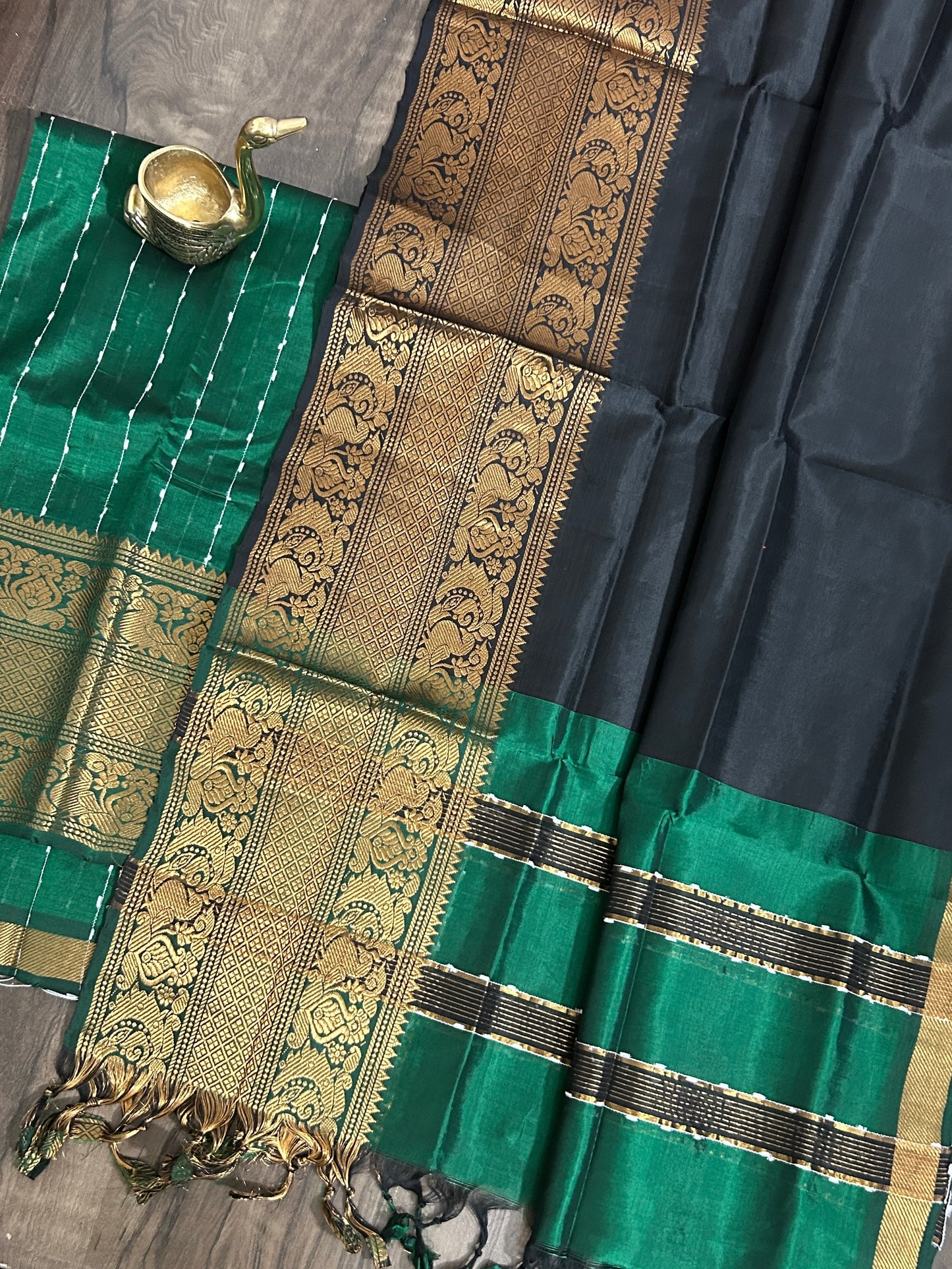 Mangalagiri Silk Dress Material with Kanchi Border