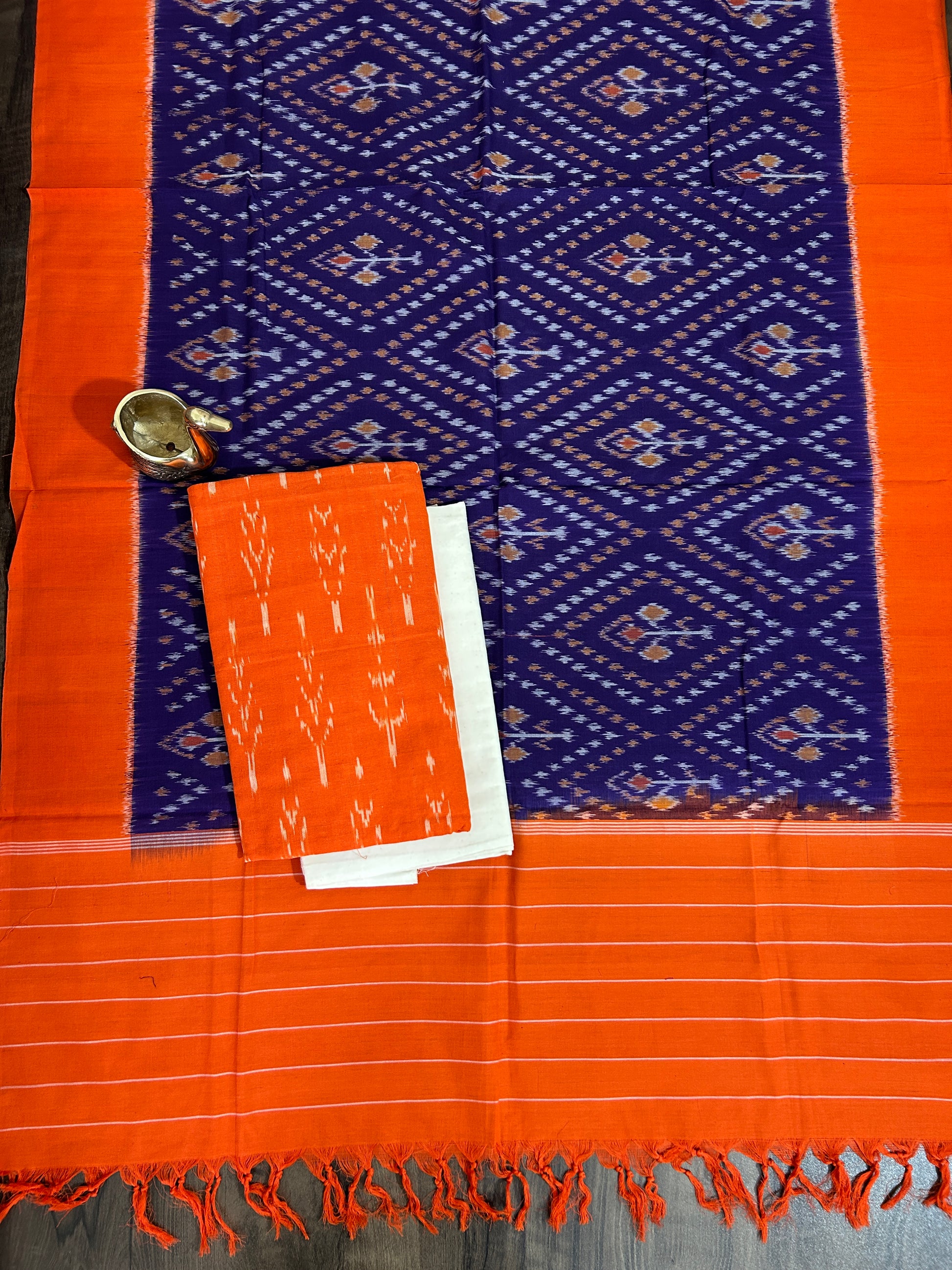 Duble Ikat Cotton Dress Materialvv
