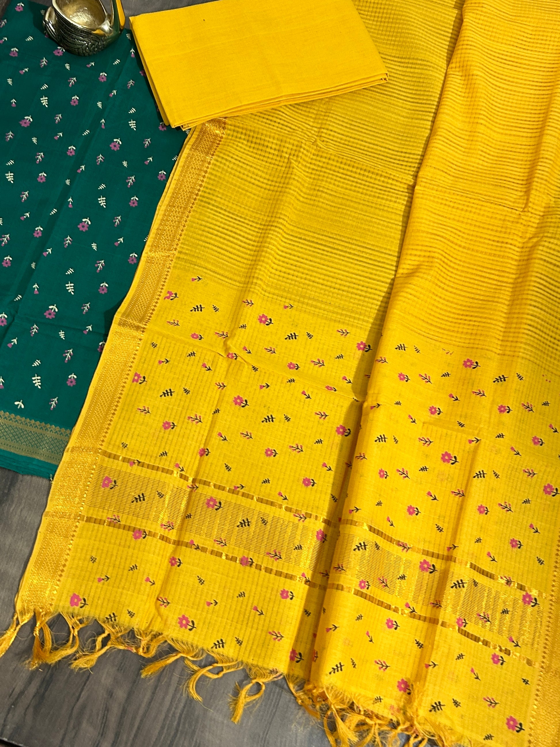 Mangalagiri Cotton Dress Material with zari border