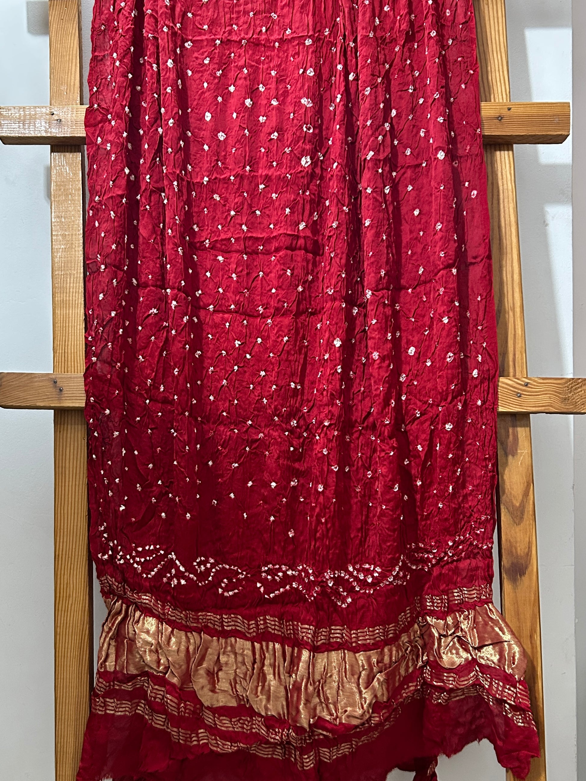 Red Modal Silk Bandhani Dupatta with Lagdi Patta