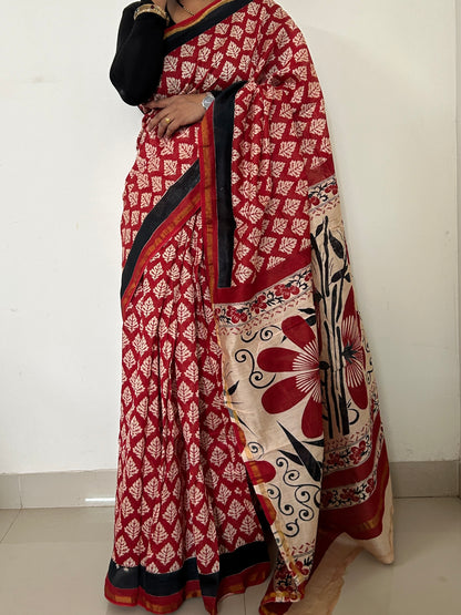 Hand BlockPrint Maheshwari Silk Saree with Golden Blouse