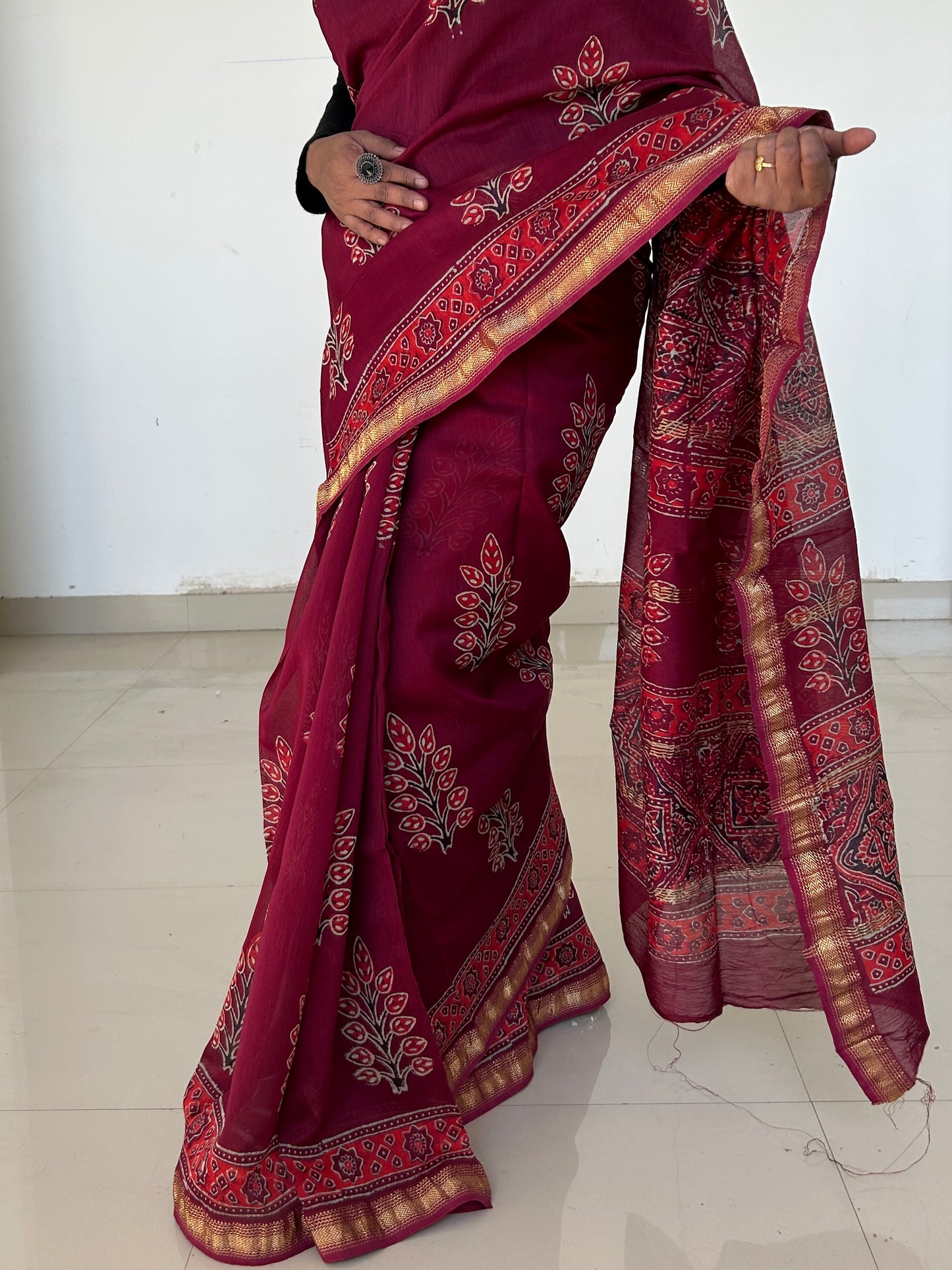 Hand Block Print Maheshwari Silk Cotton Saree *