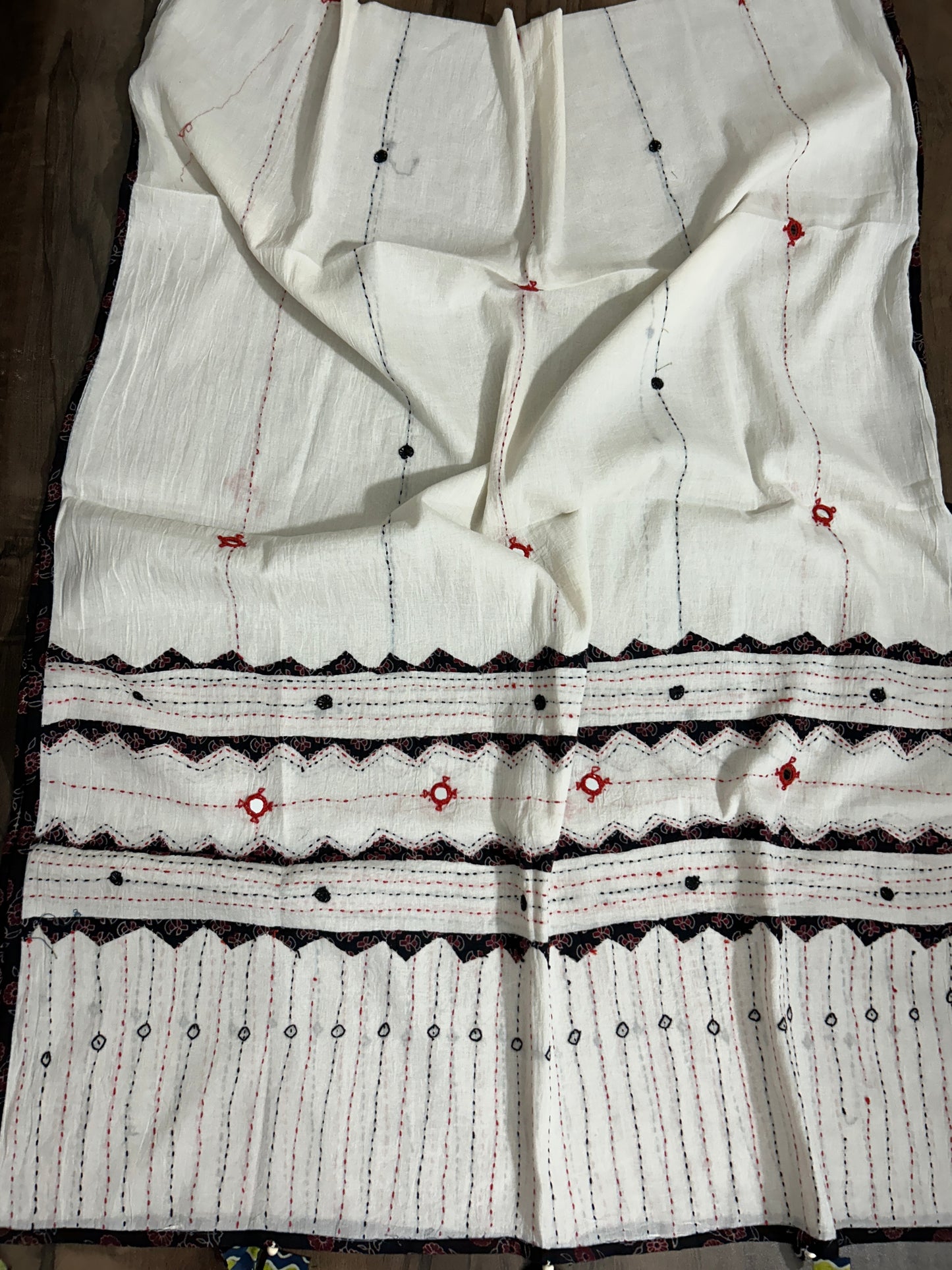 Appliqué and Mirror Work Cotton Dupatta