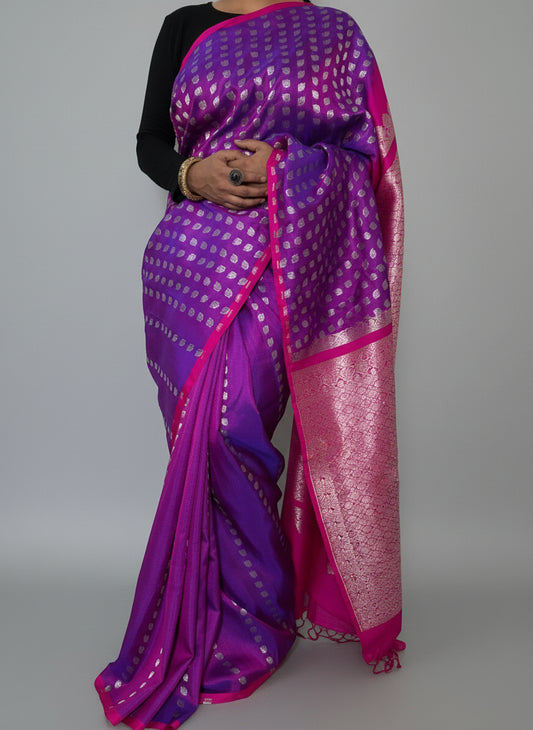 Venkatgiri Pure Silk Saree in half n half pattern&nbsp;