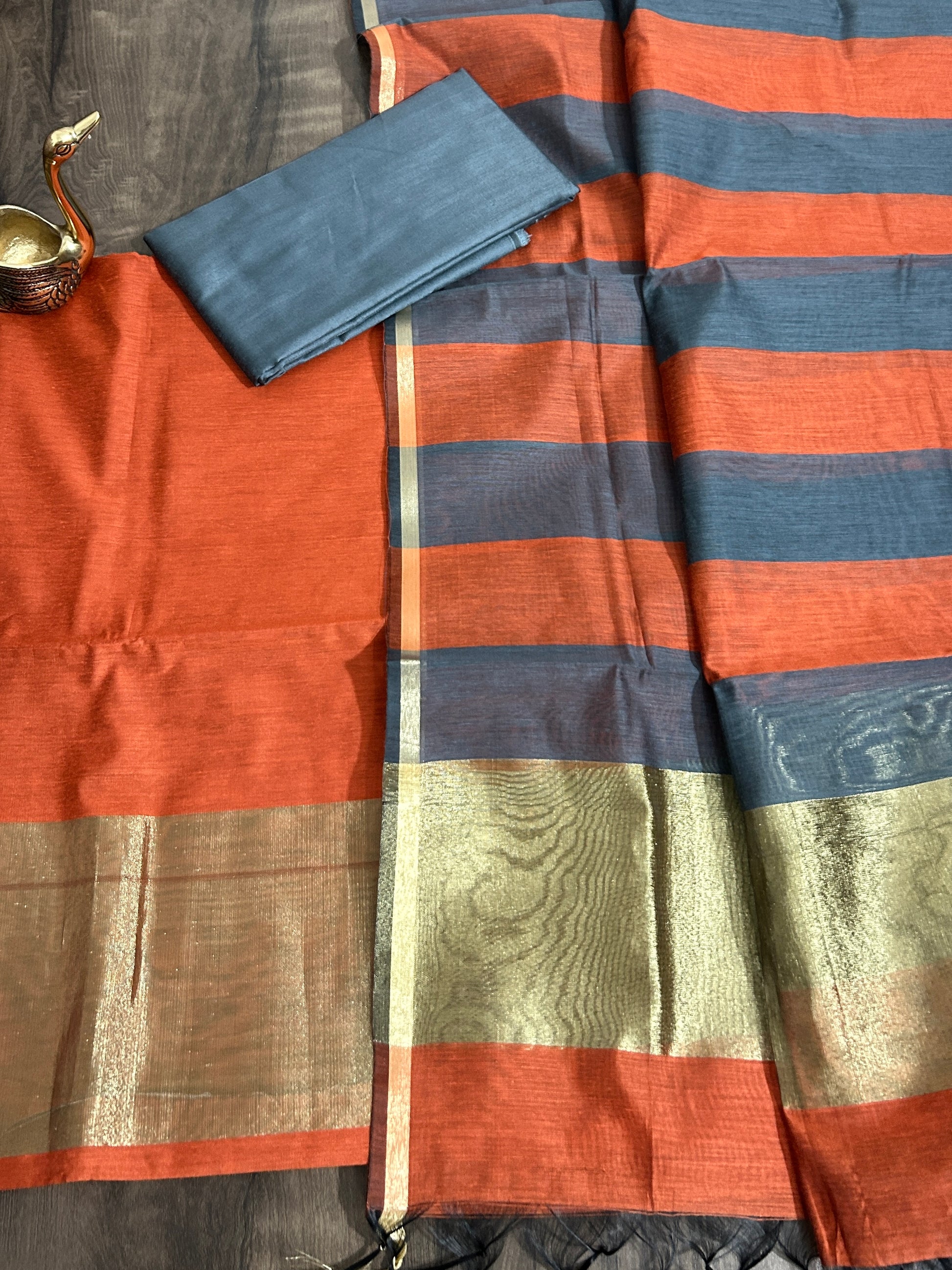 Maheshwari Silk Cotton Dress Material with Tissue pallu
