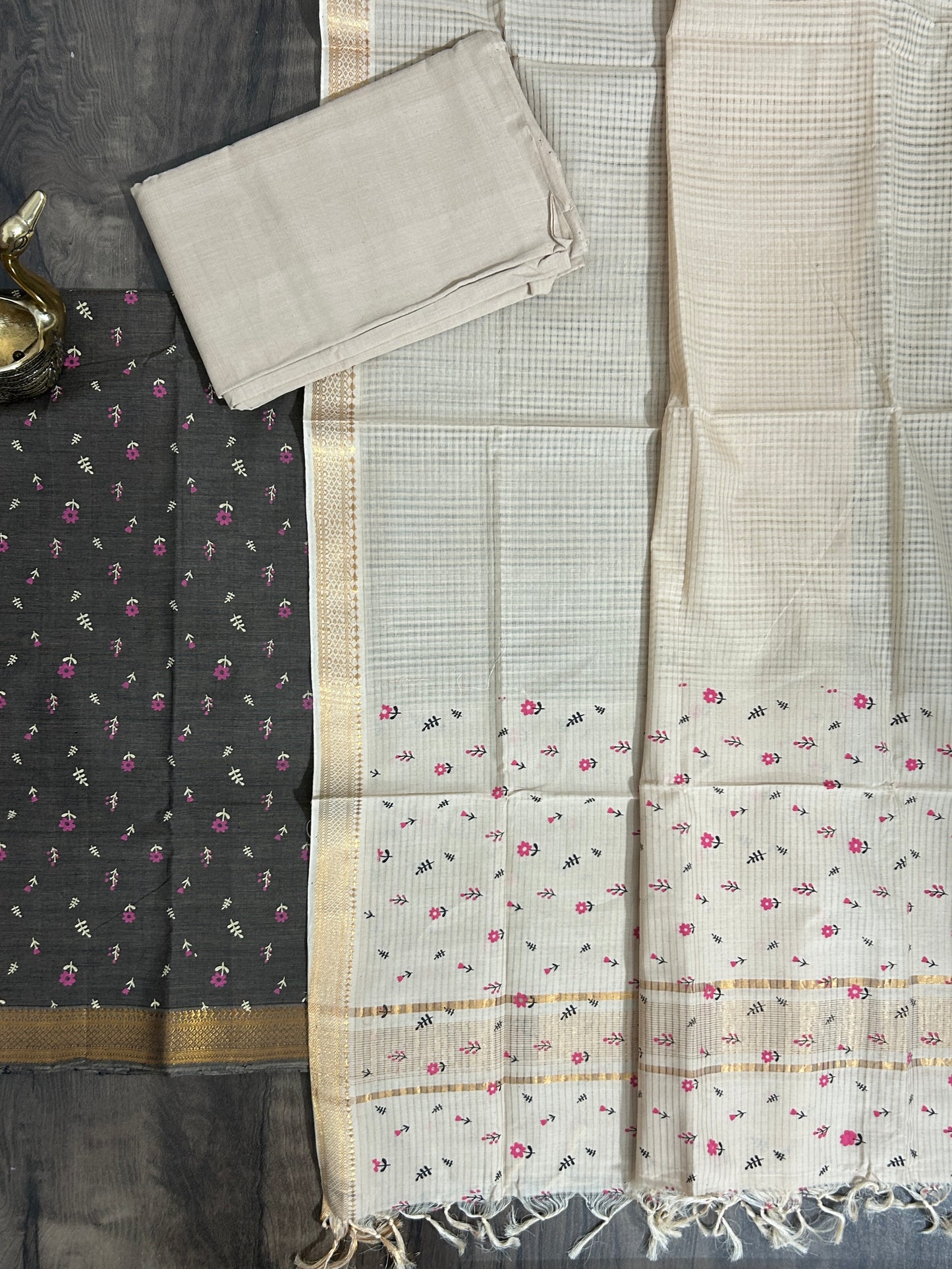 Mangalagiri Cotton Dress Material with zari border