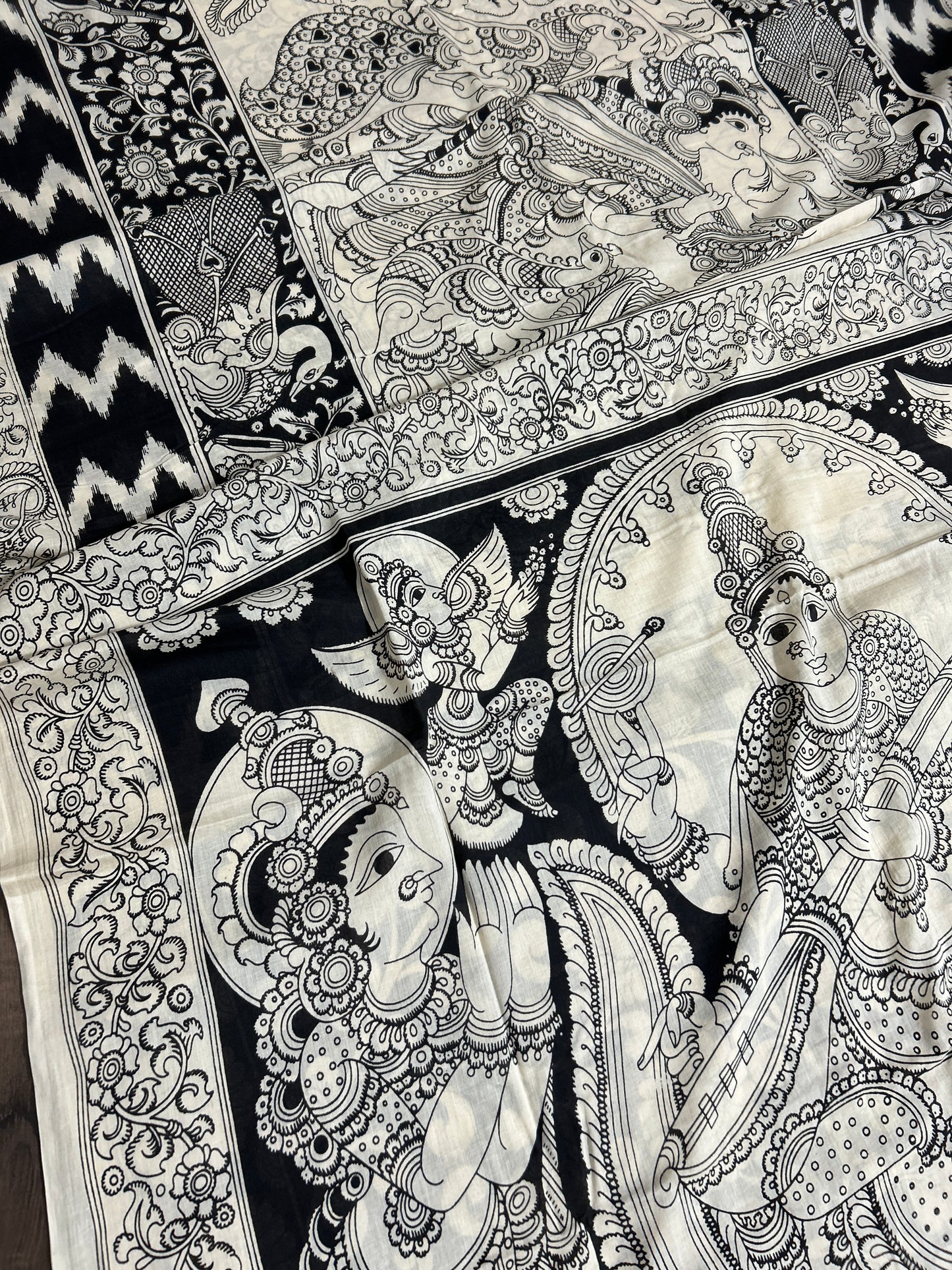 Kalamkari Hand Painted Malmal Cotton Saree with Blouse