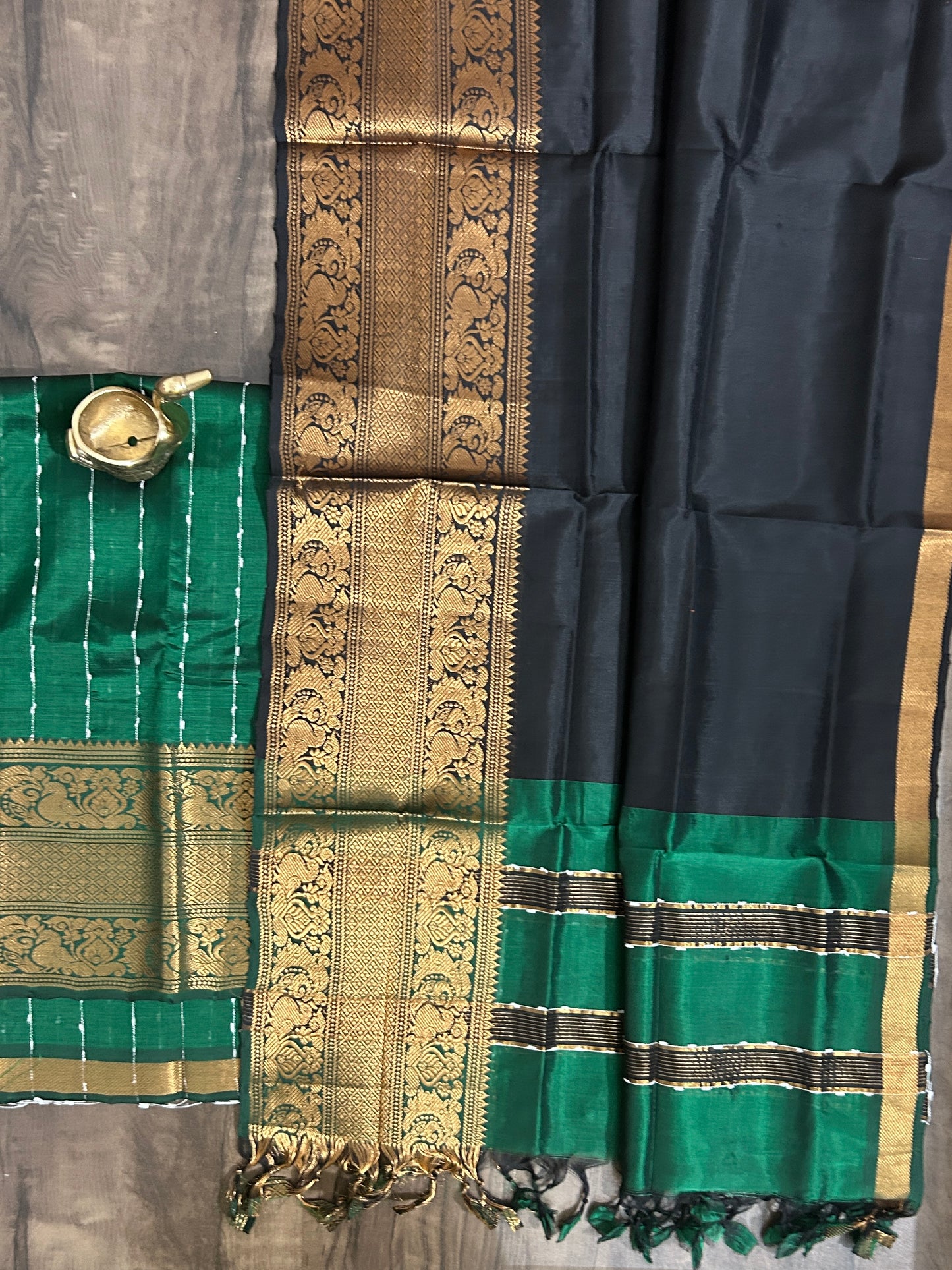 Mangalagiri Silk Dress Material with Kanchi Border